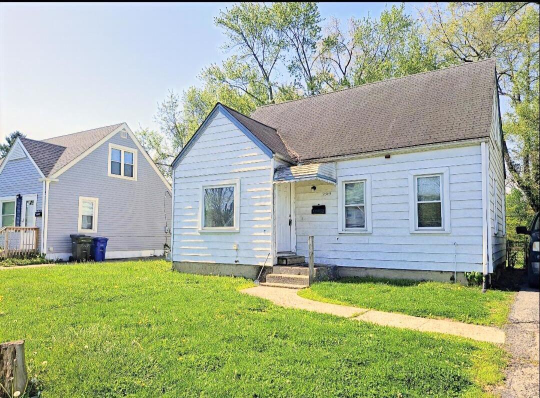 2319 Argyle Drive Property Photo 2