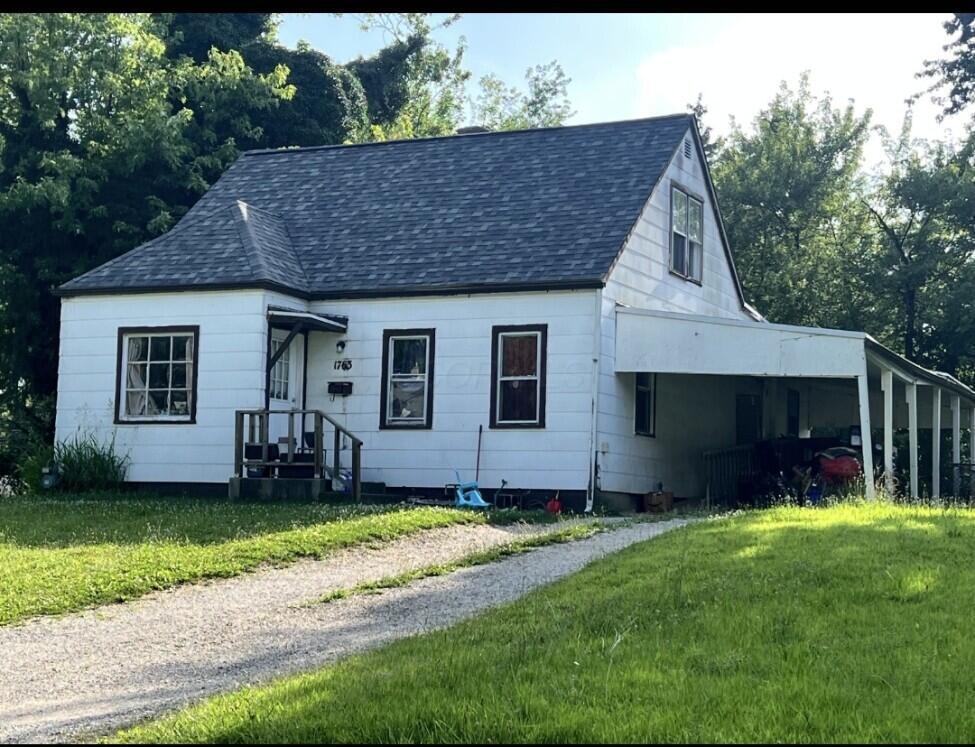 2319 Argyle Drive Property Photo 4
