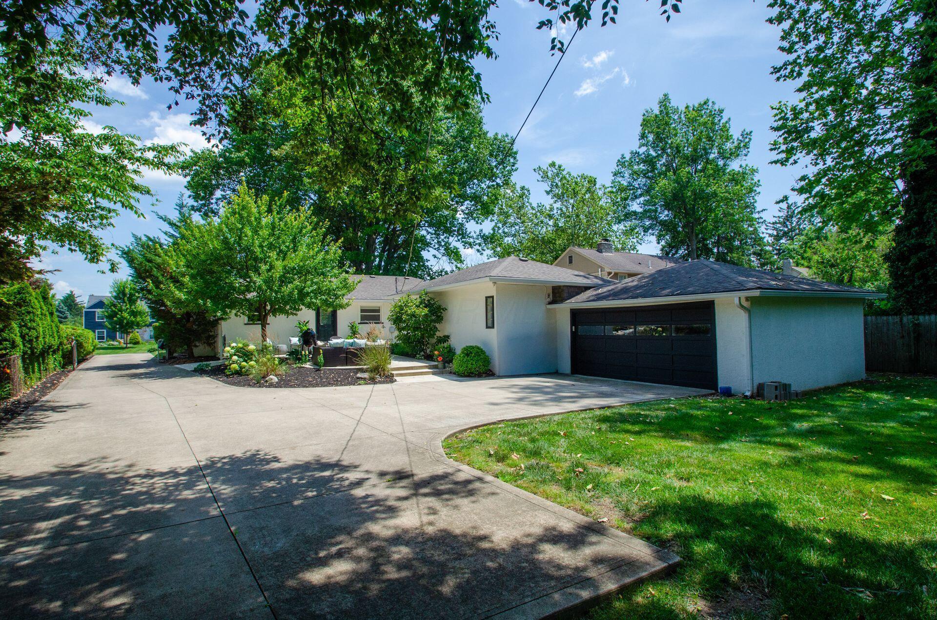207 Eastmoor Boulevard Property Photo 37