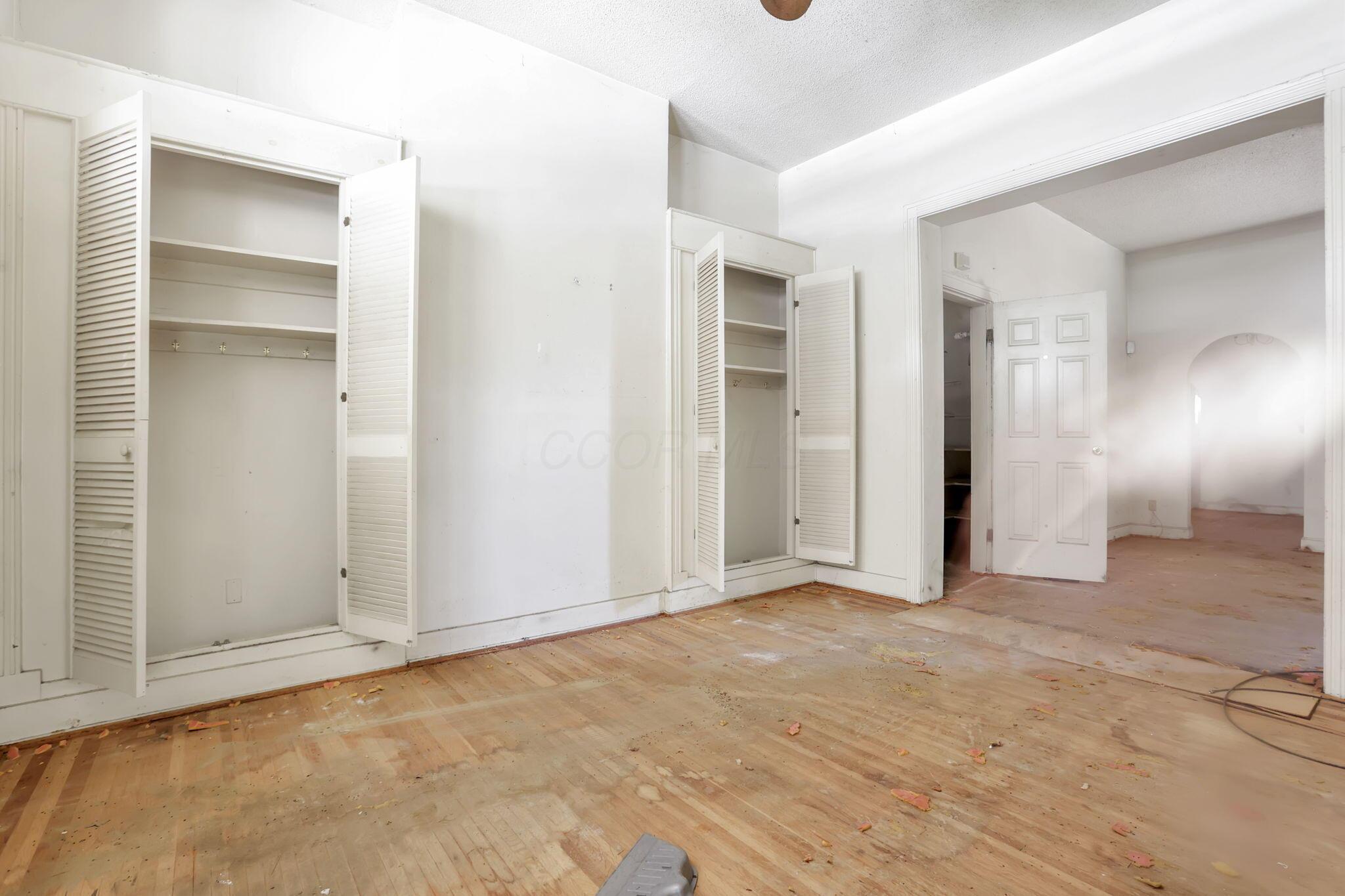 69-71 S Champion Avenue Property Photo 6