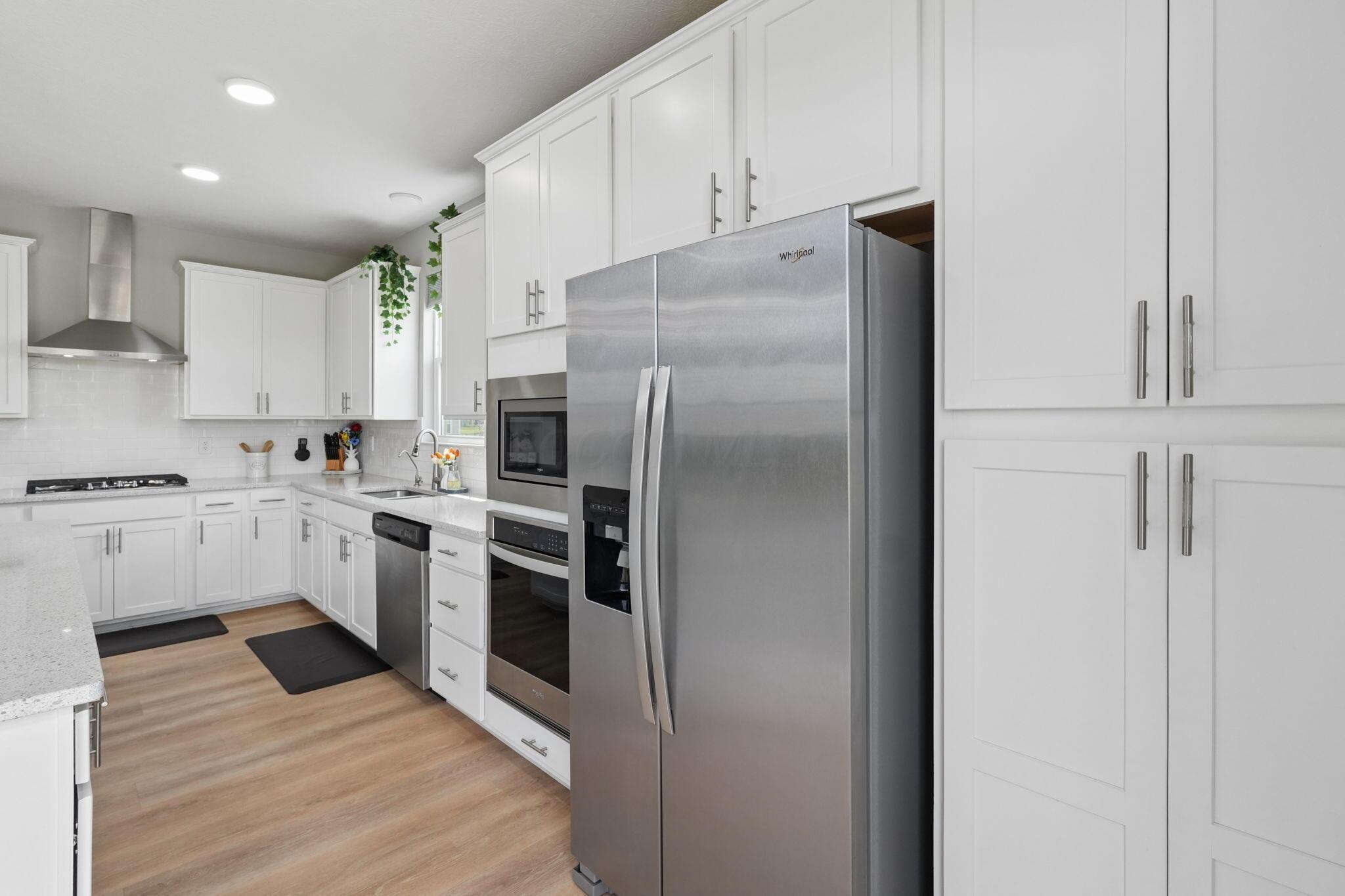 2729 Henshaw Drive Property Photo 14