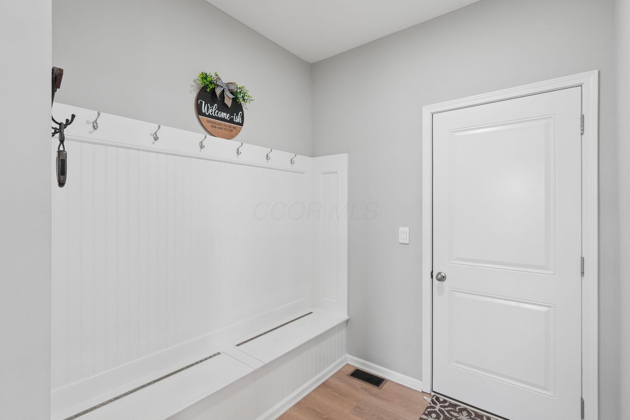 2729 Henshaw Drive Property Photo 18