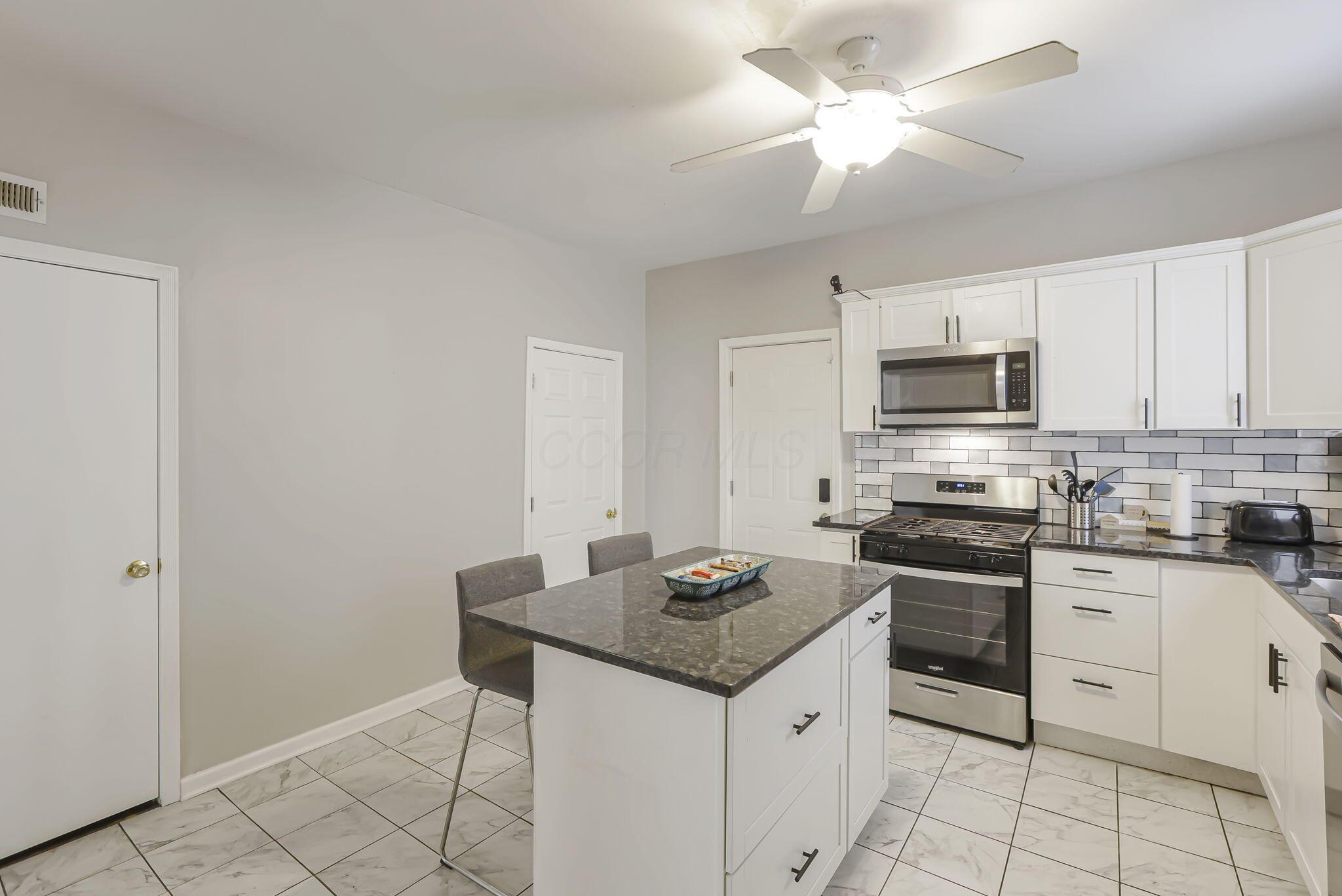 1697 Manchester Avenue Property Photo 19