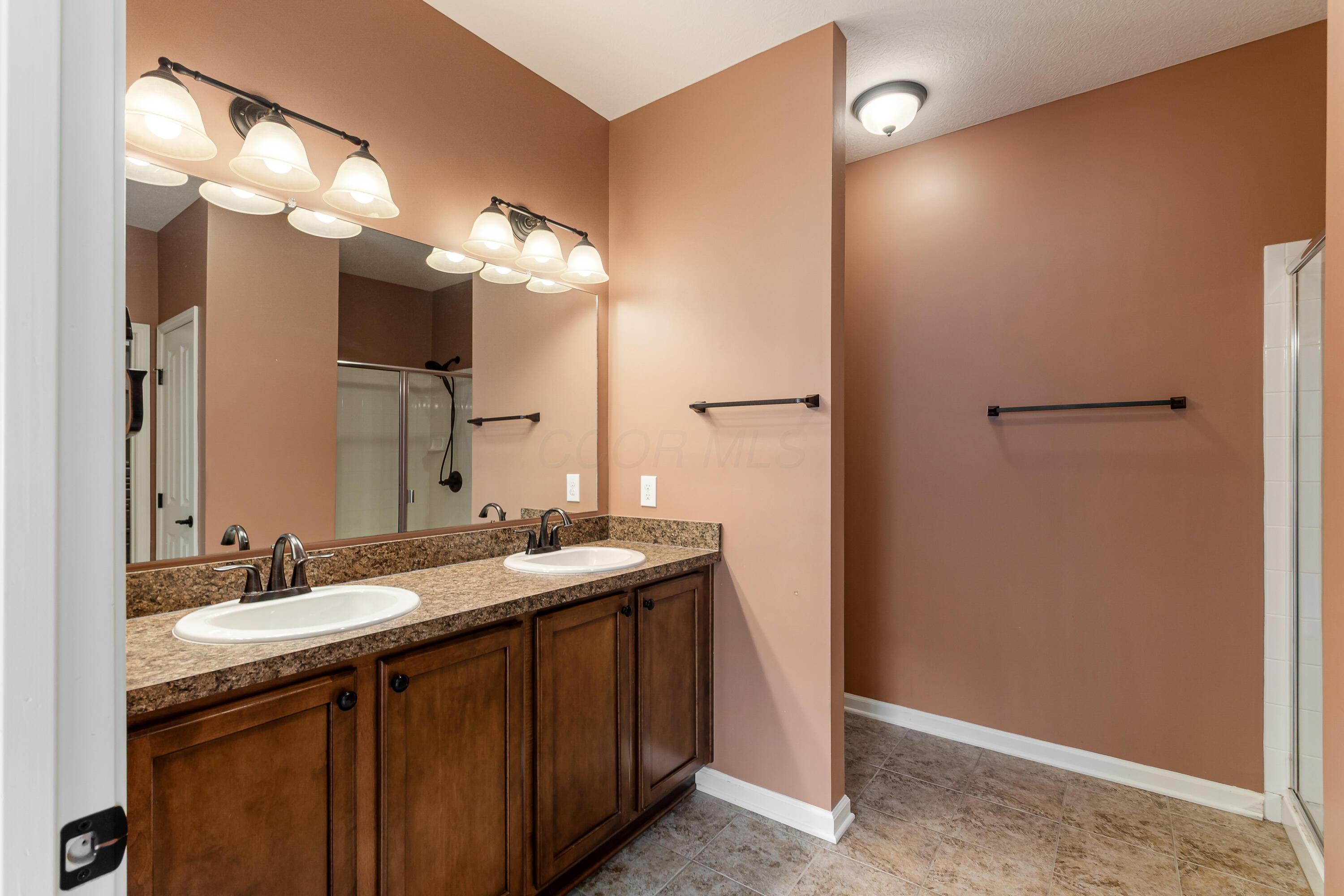 1413 Carylake Circle Property Photo 17