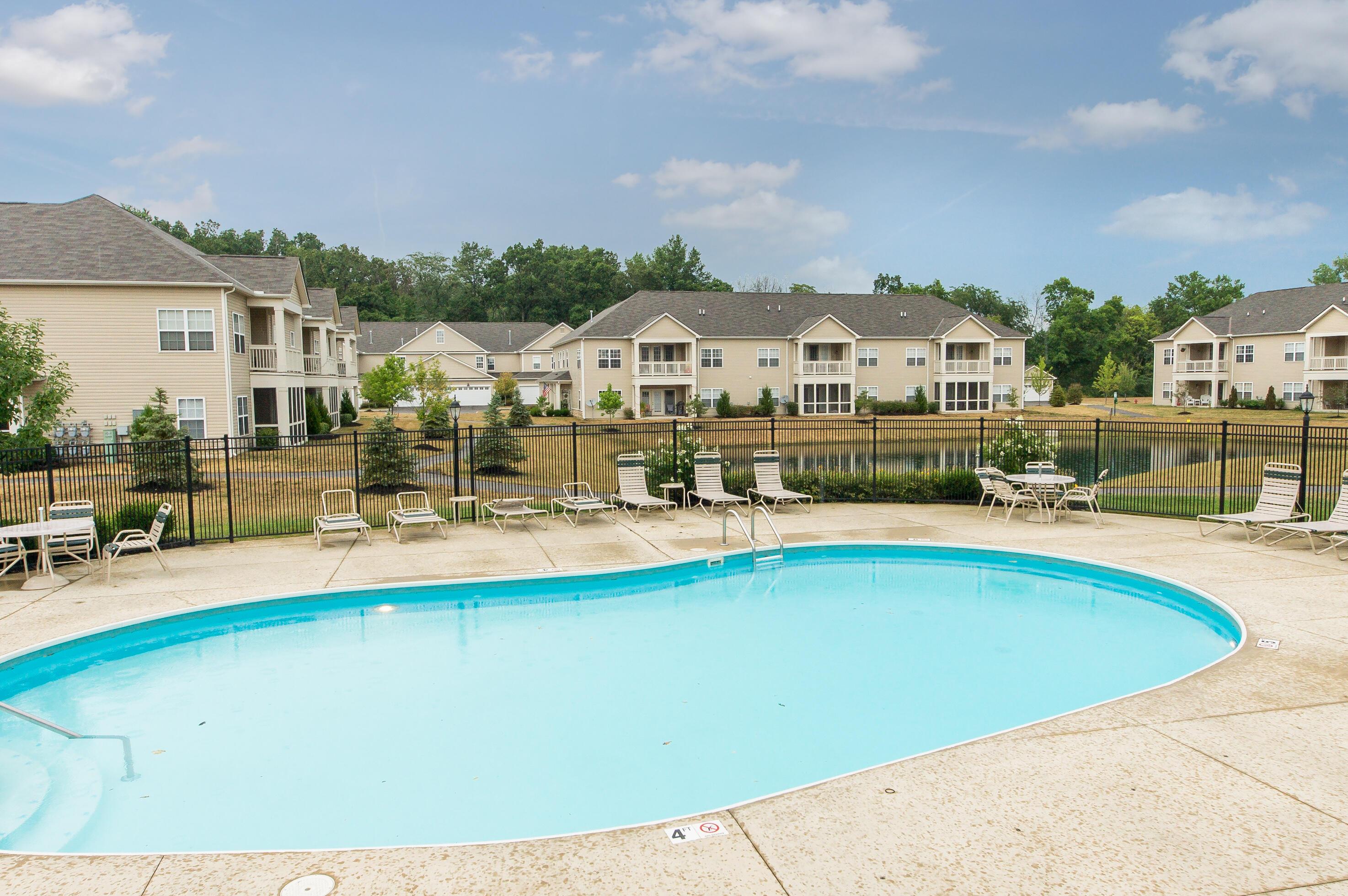 1413 Carylake Circle Property Photo 27