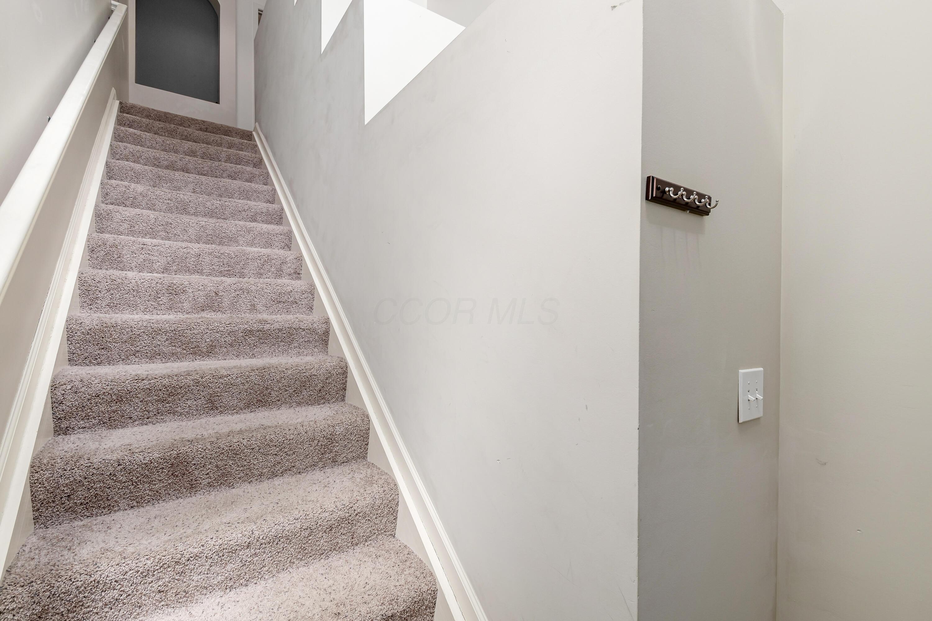 1413 Carylake Circle Property Photo 29