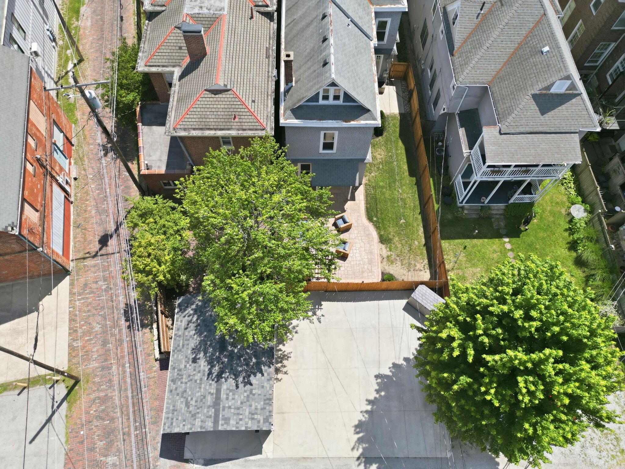 29 Hoffman Avenue Property Photo 42