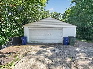 1217 Smith Road Property Photo 3