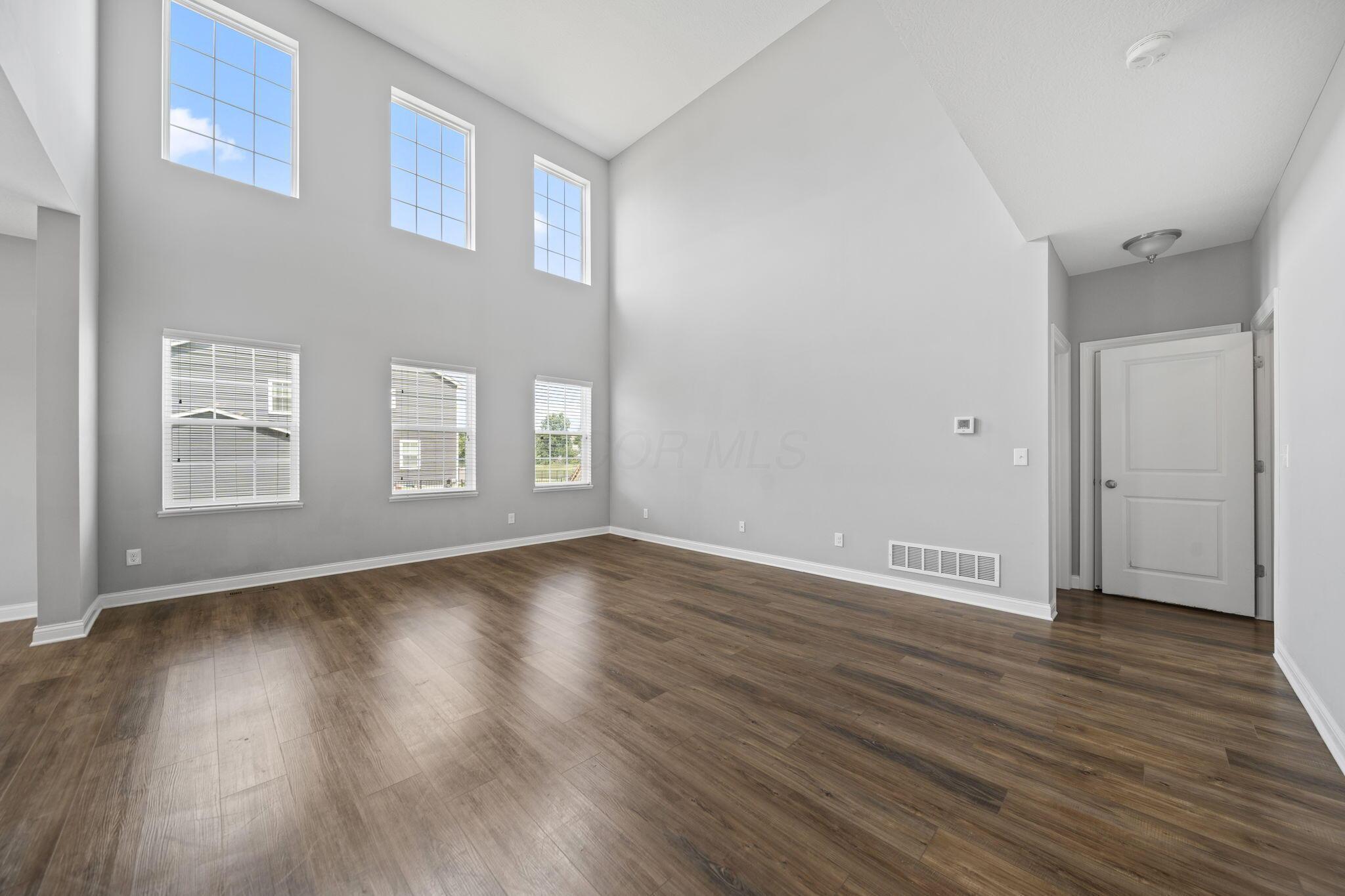 6158 Heather Ridge Drive Property Photo 2