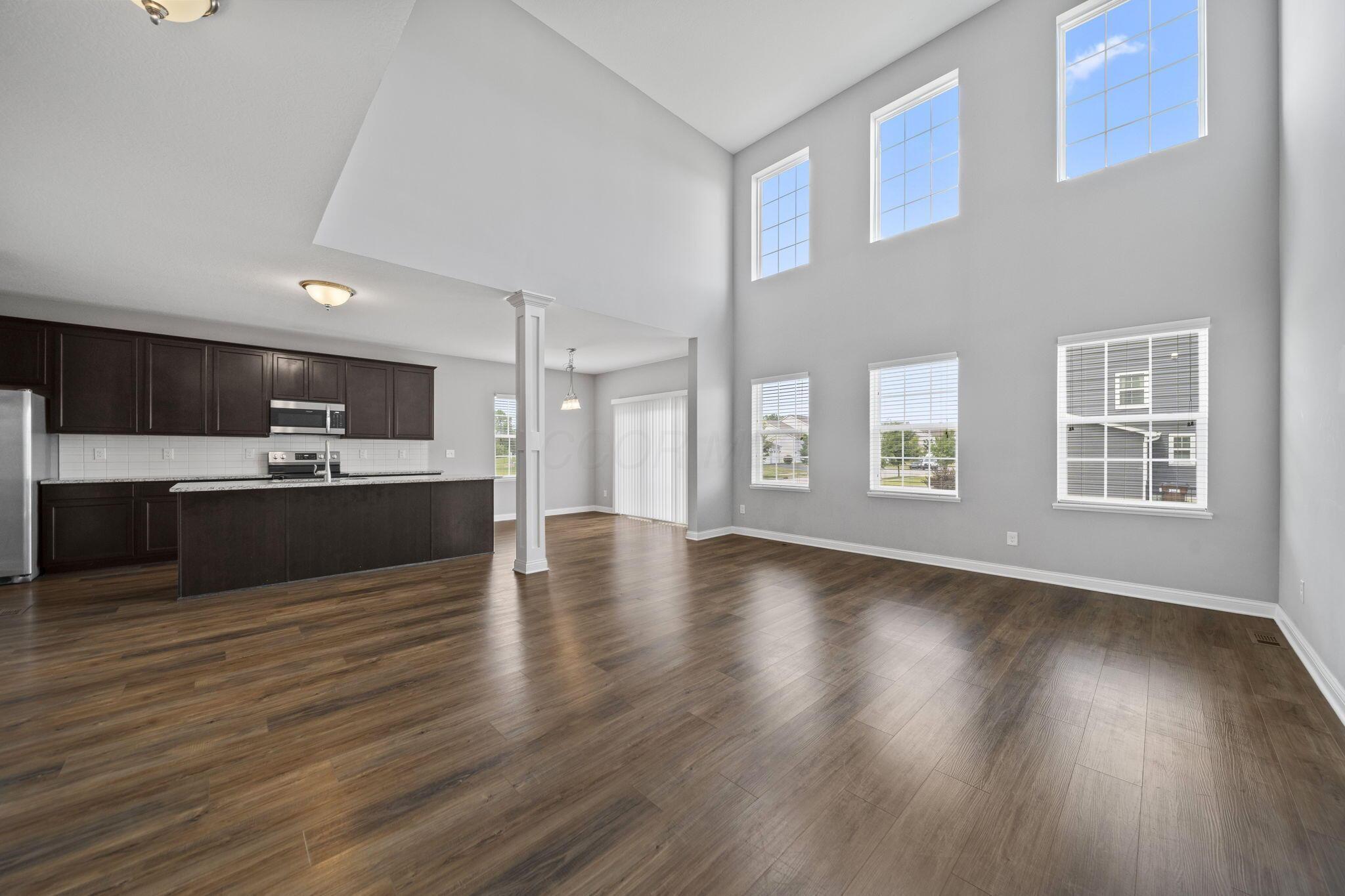6158 Heather Ridge Drive Property Photo 3