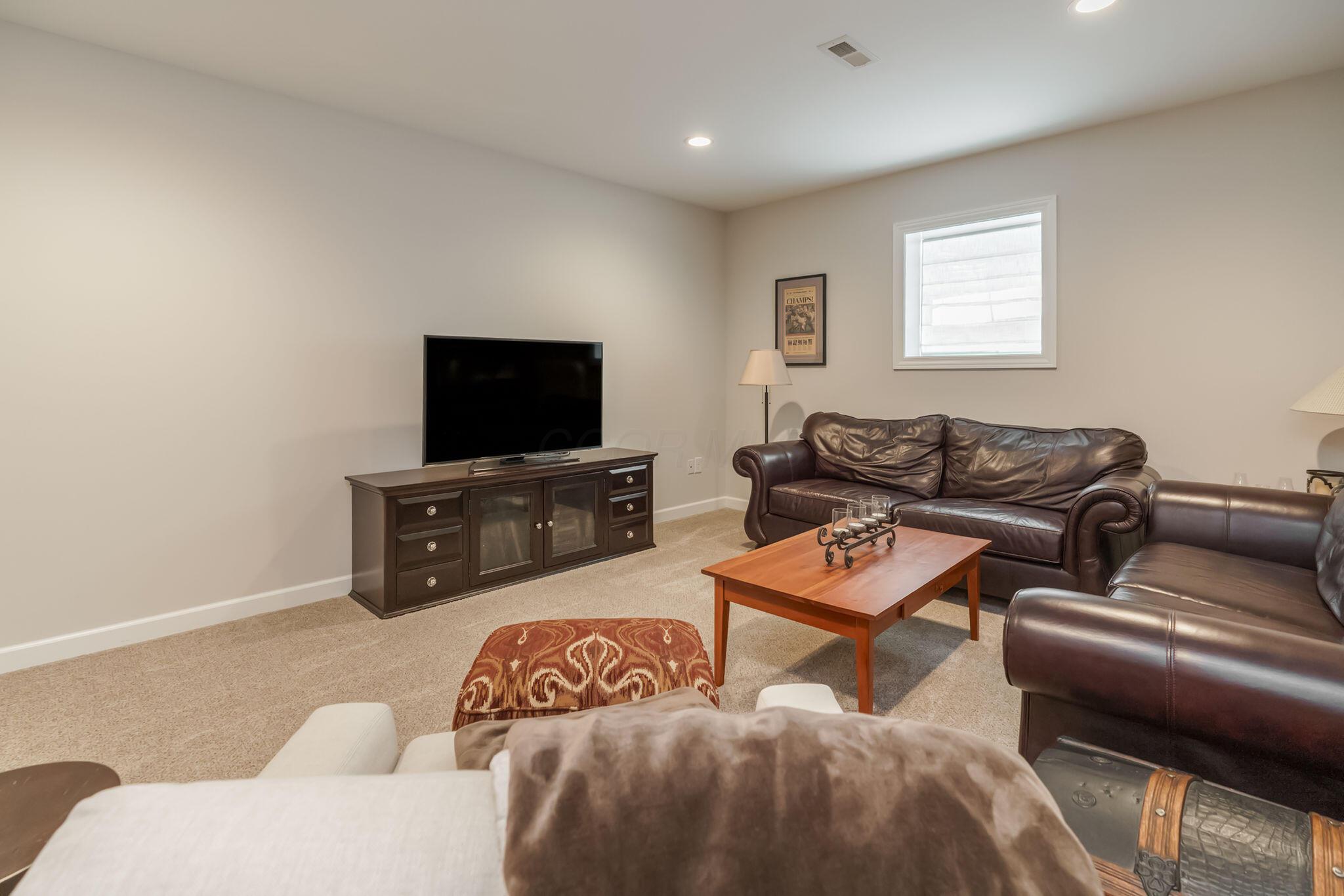 7421 Phoebe Lane Property Photo 33
