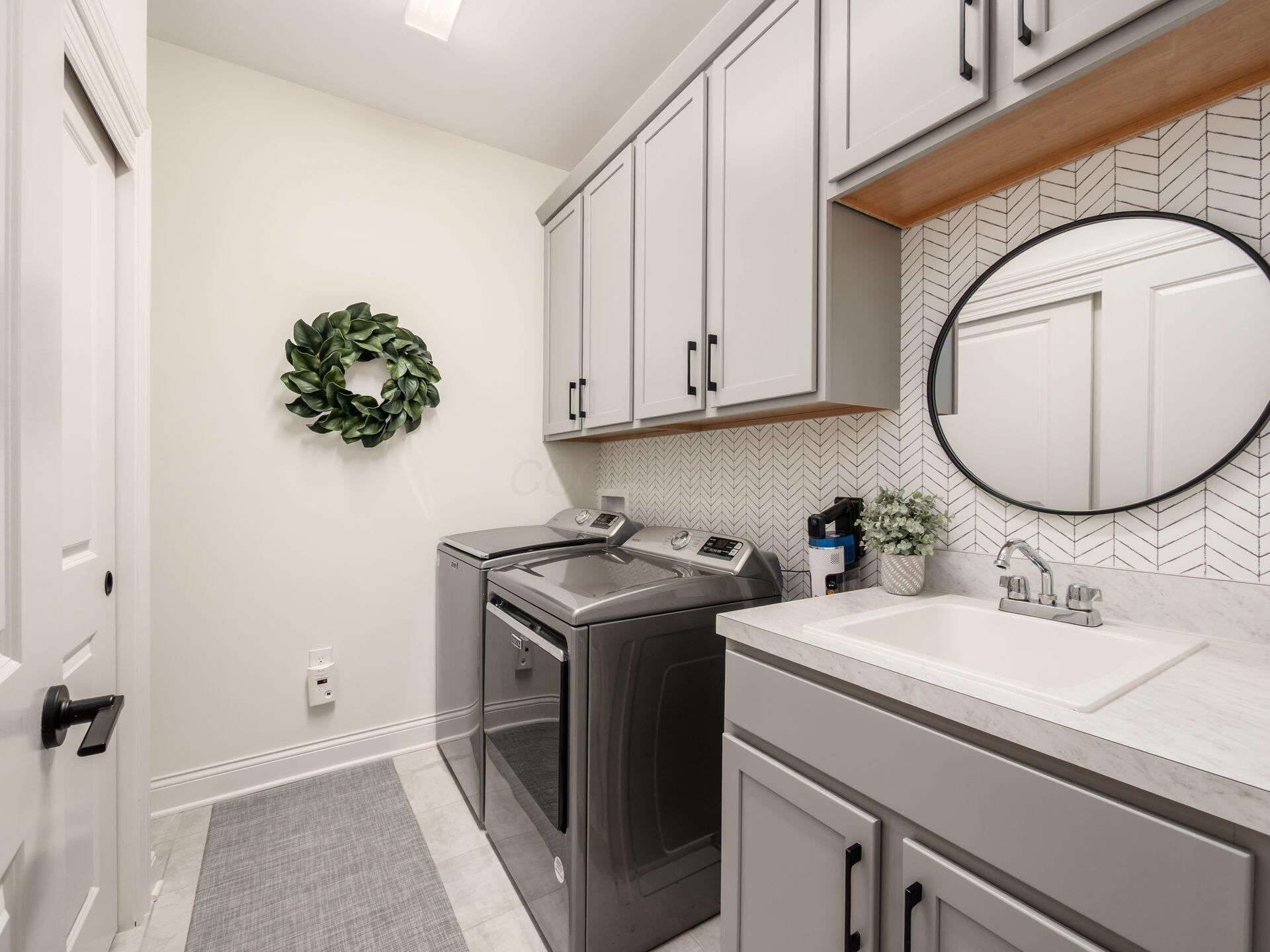10232 Hyland Run Property Photo 31