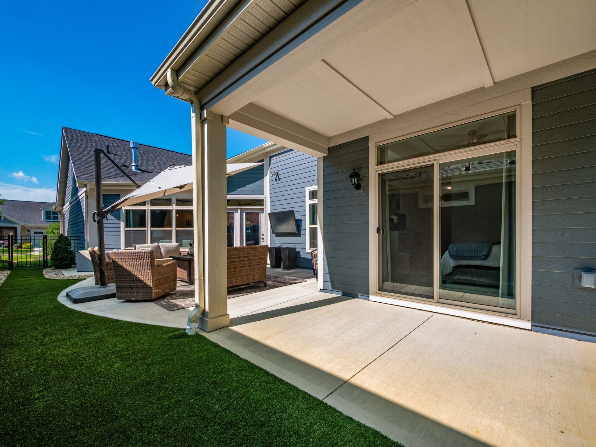10232 Hyland Run Property Photo 35