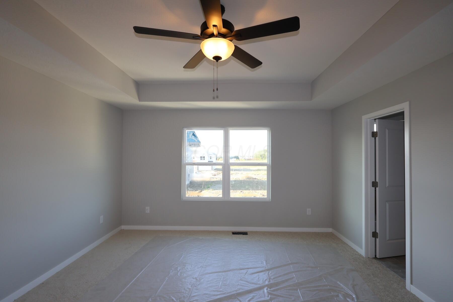 5924 Creekview Drive Property Photo 11
