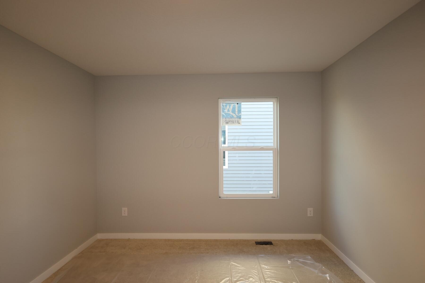 5924 Creekview Drive Property Photo 16