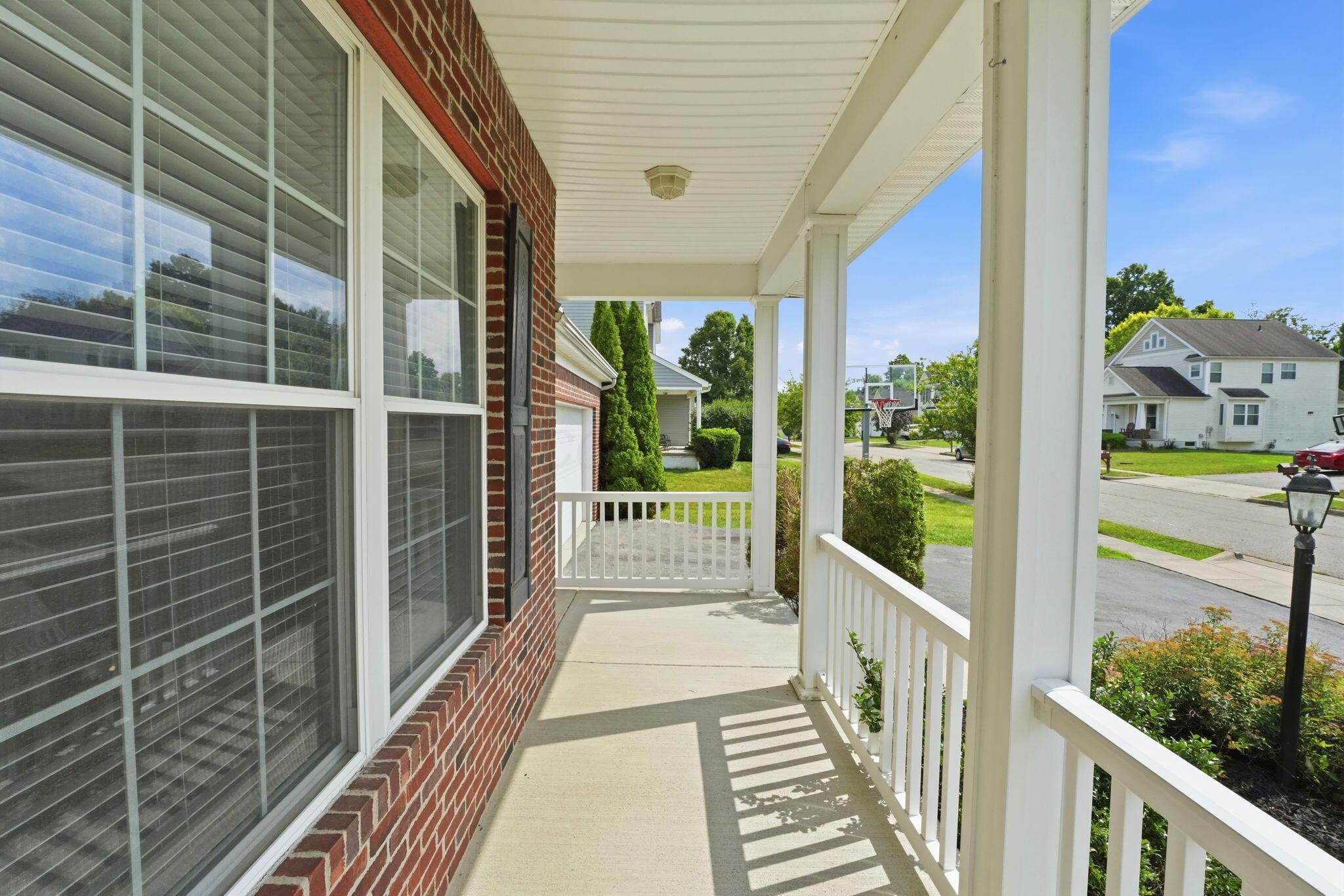 693 Brevard Circle Property Photo 4