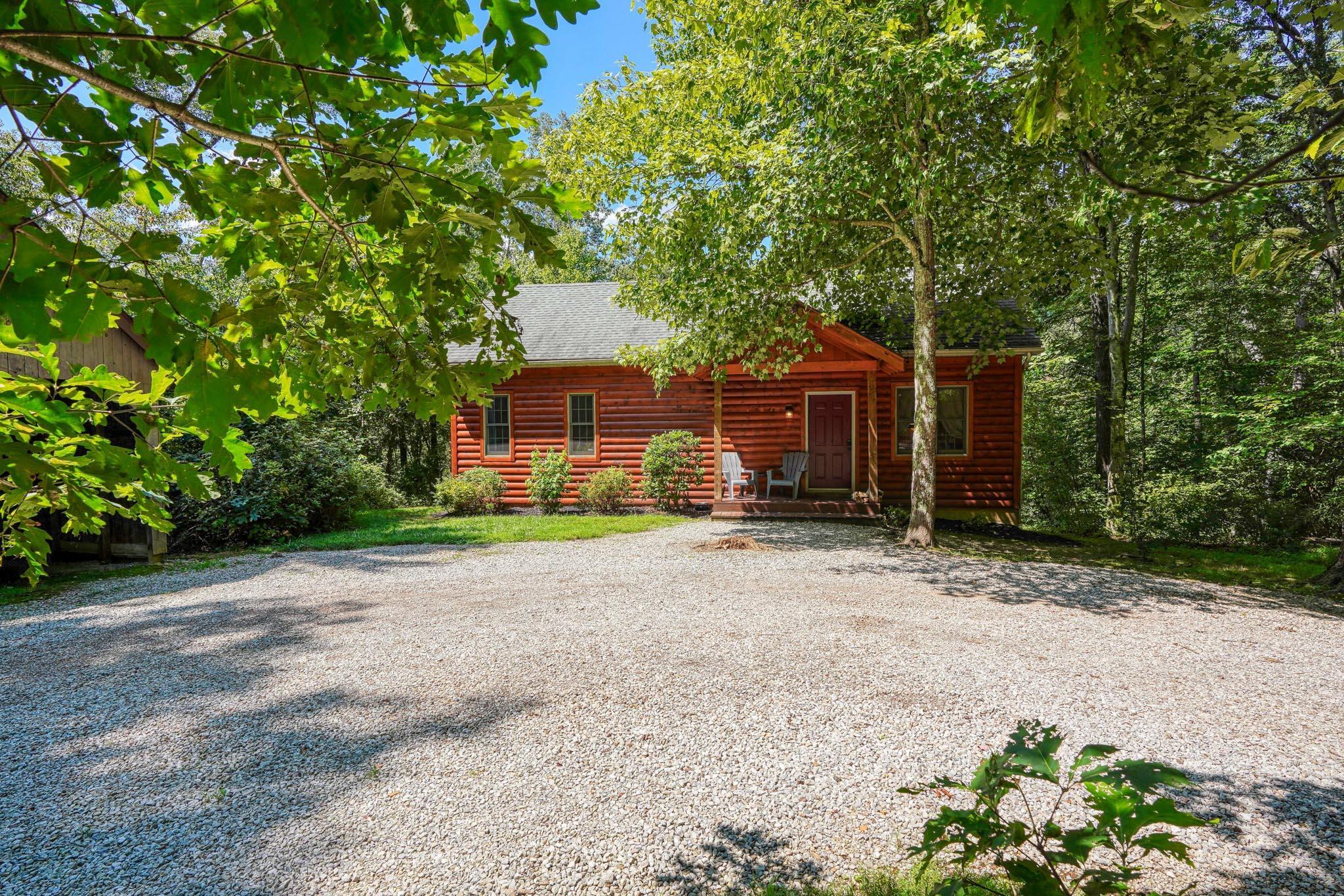 21221 Sterling Road Property Photo 3