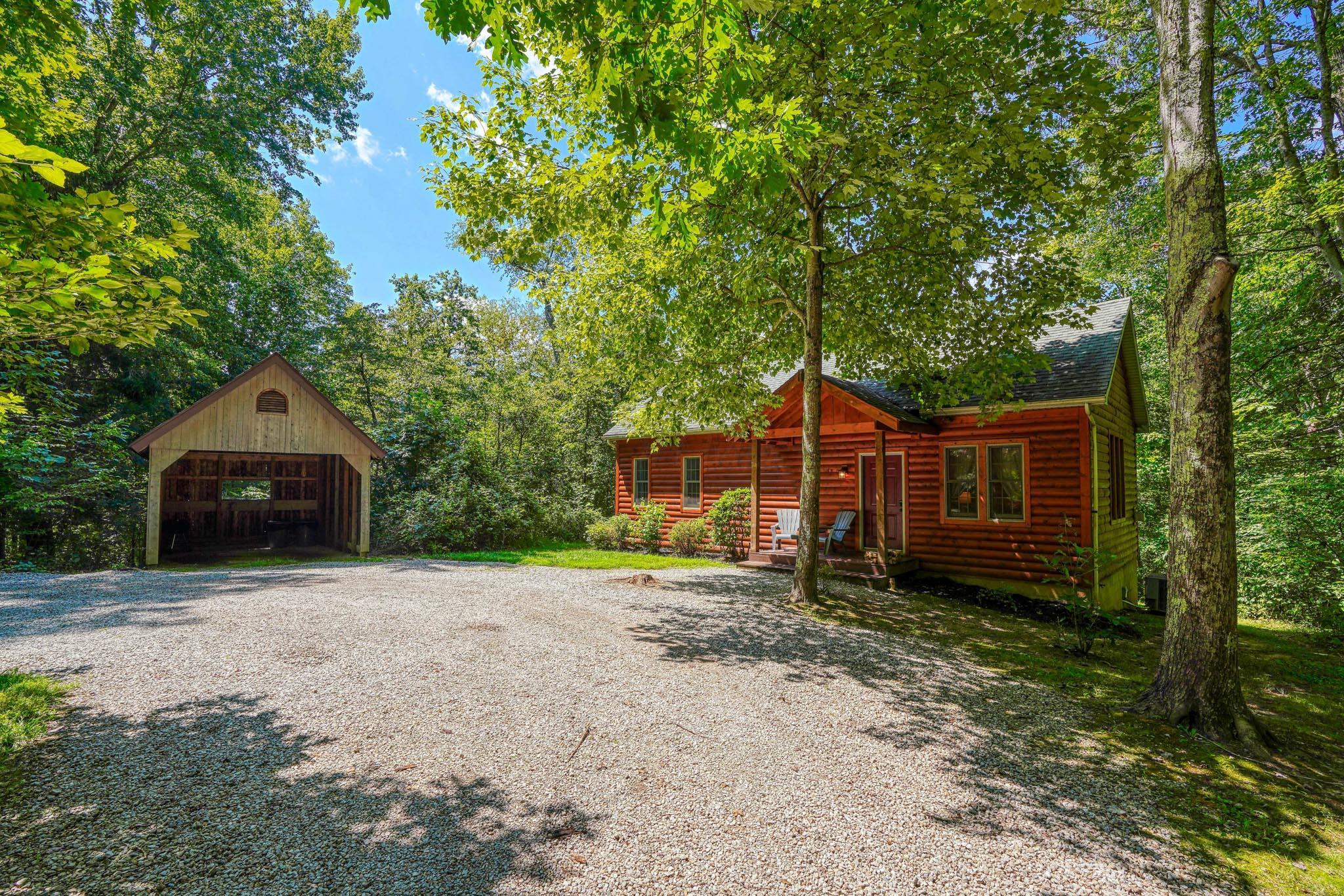 21221 Sterling Road Property Photo 6