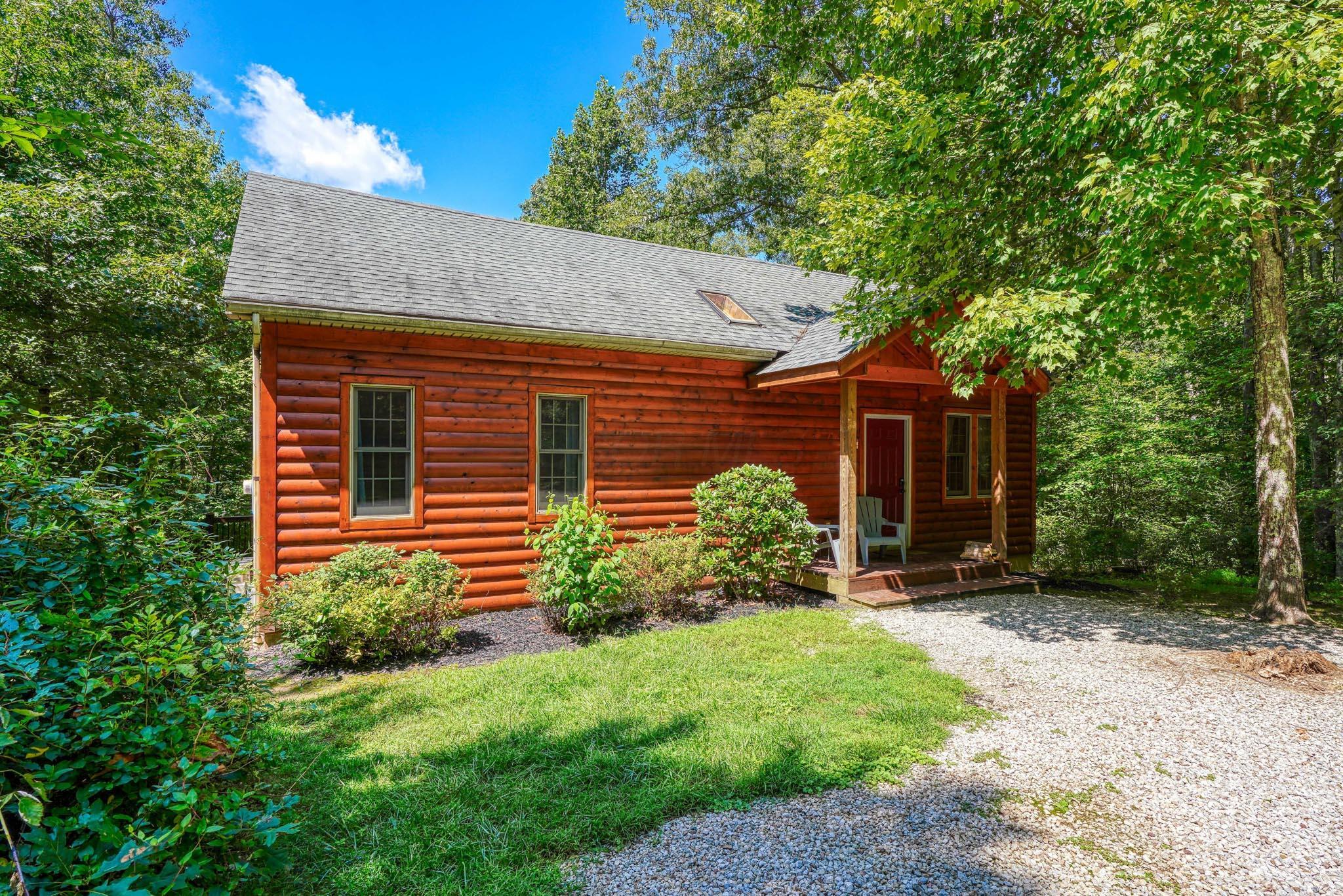 21221 Sterling Road Property Photo 11