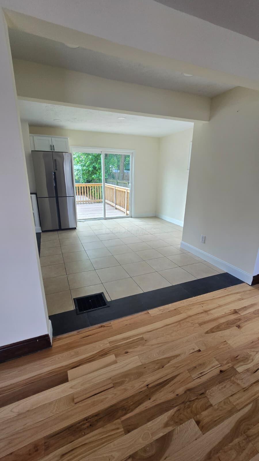1156 S Champion Avenue Property Photo 5