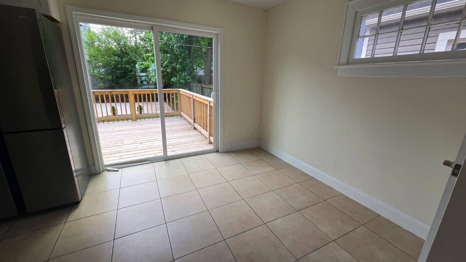 1156 S Champion Avenue Property Photo 9