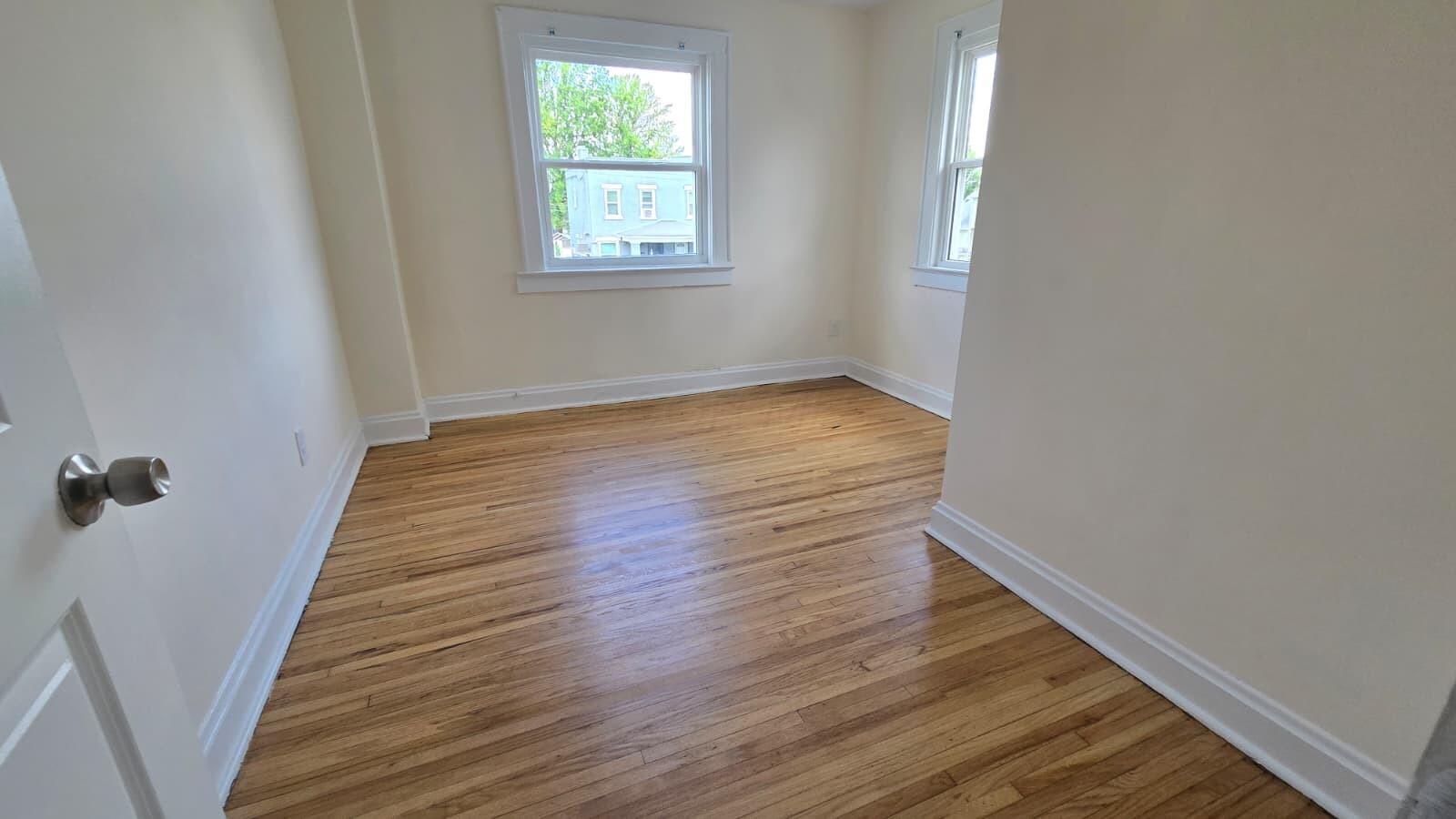 1156 S Champion Avenue Property Photo 11