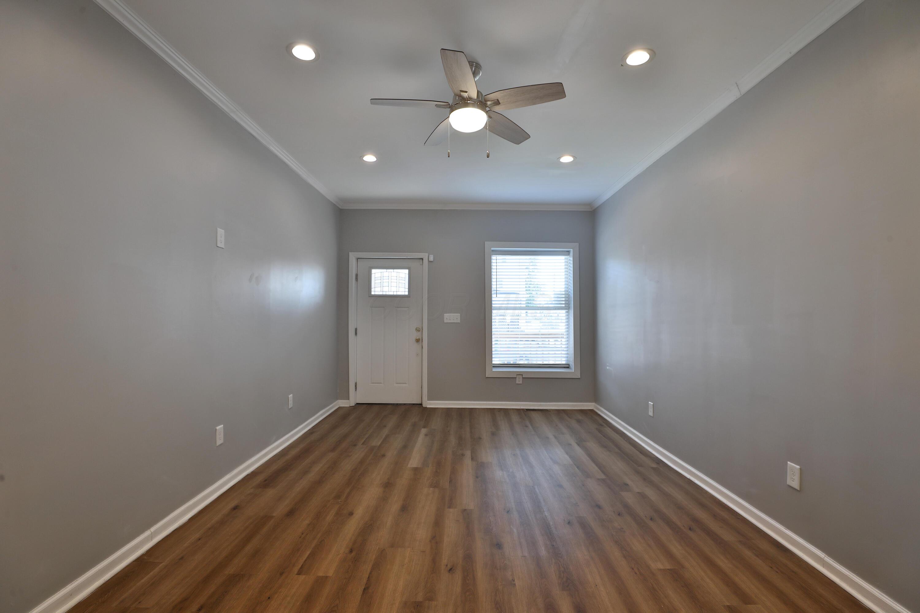 774 Sullivant Avenue Property Photo 8