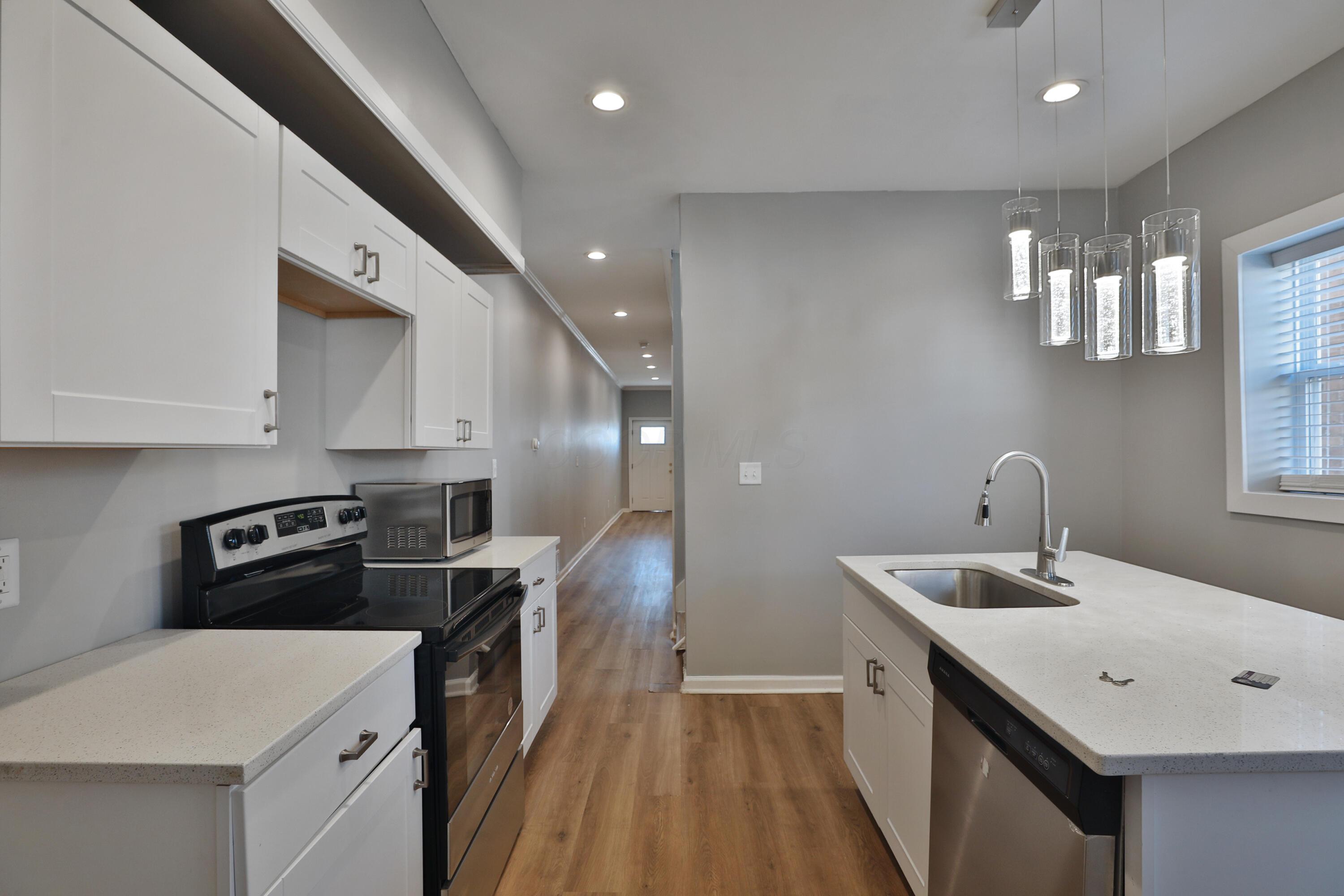 774 Sullivant Avenue Property Photo 18
