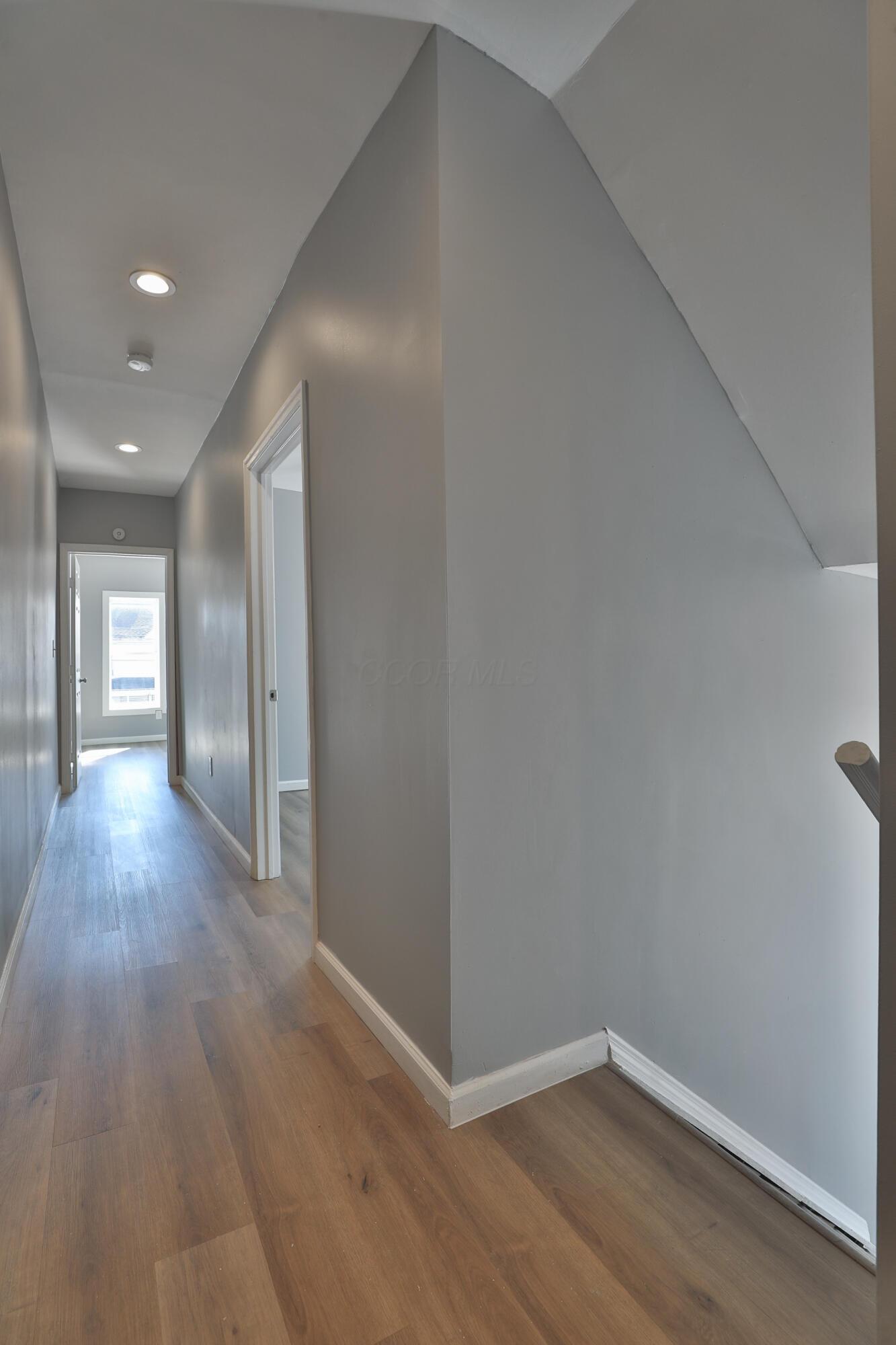 774 Sullivant Avenue Property Photo 20