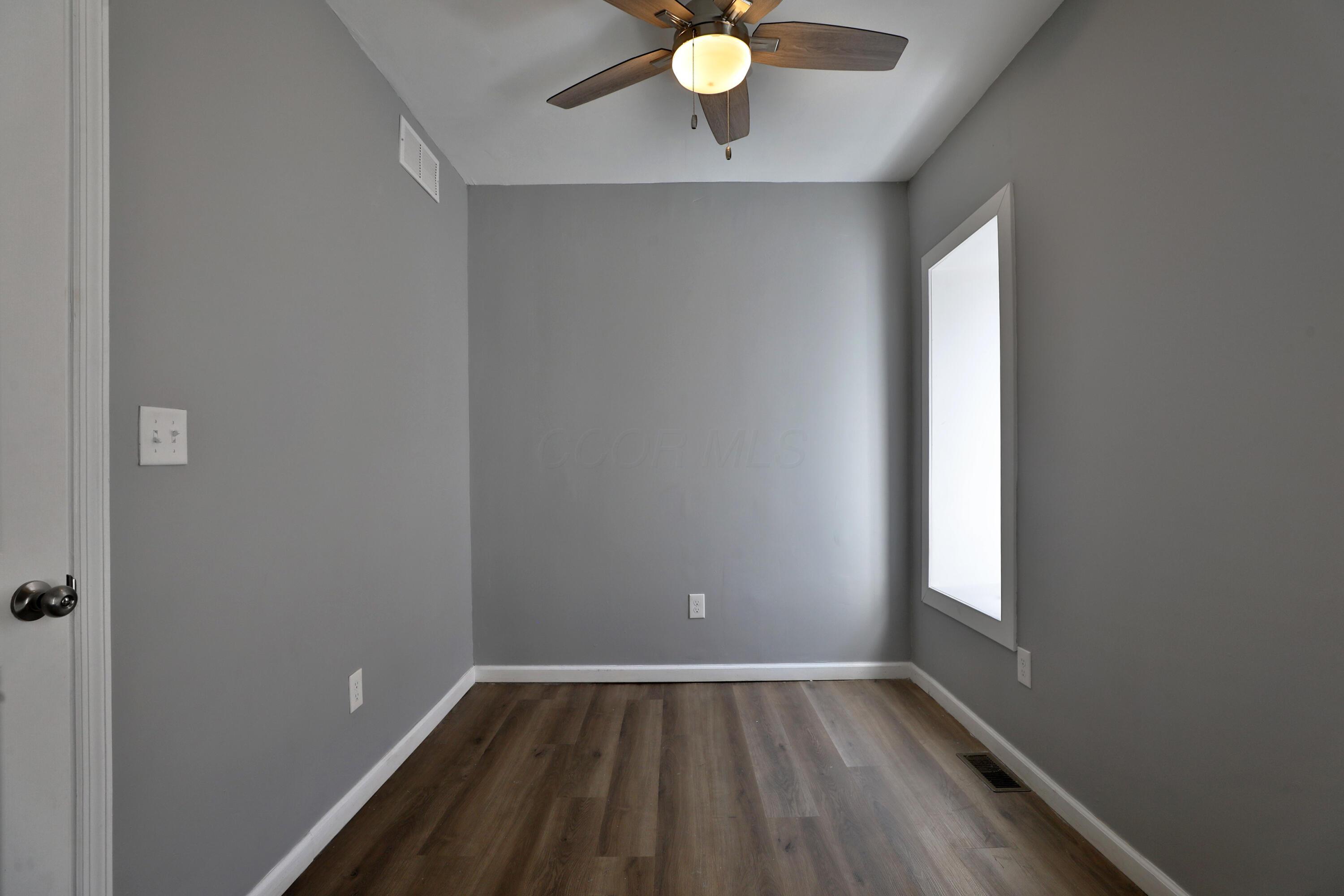 774 Sullivant Avenue Property Photo 22