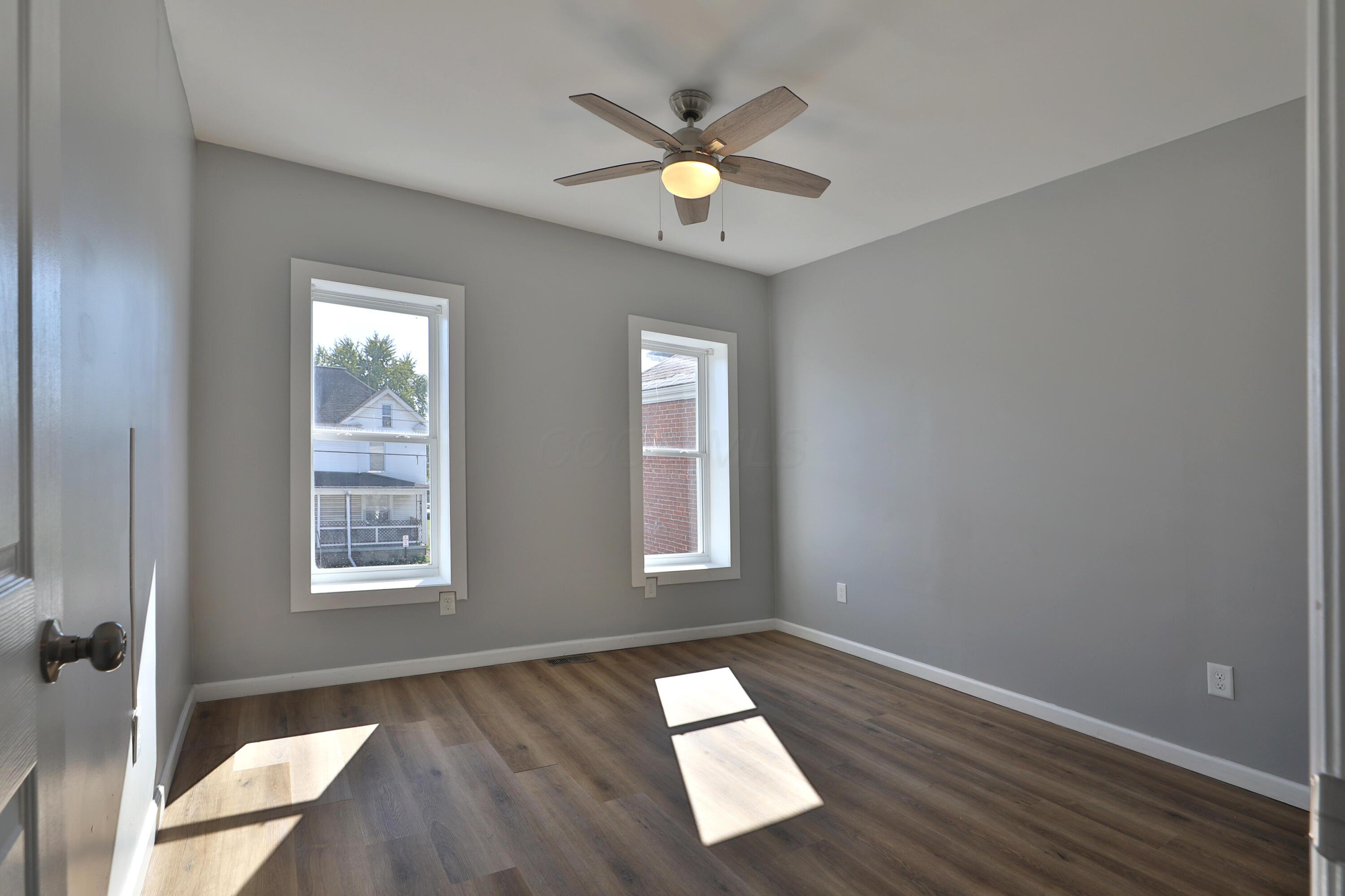 774 Sullivant Avenue Property Photo 24