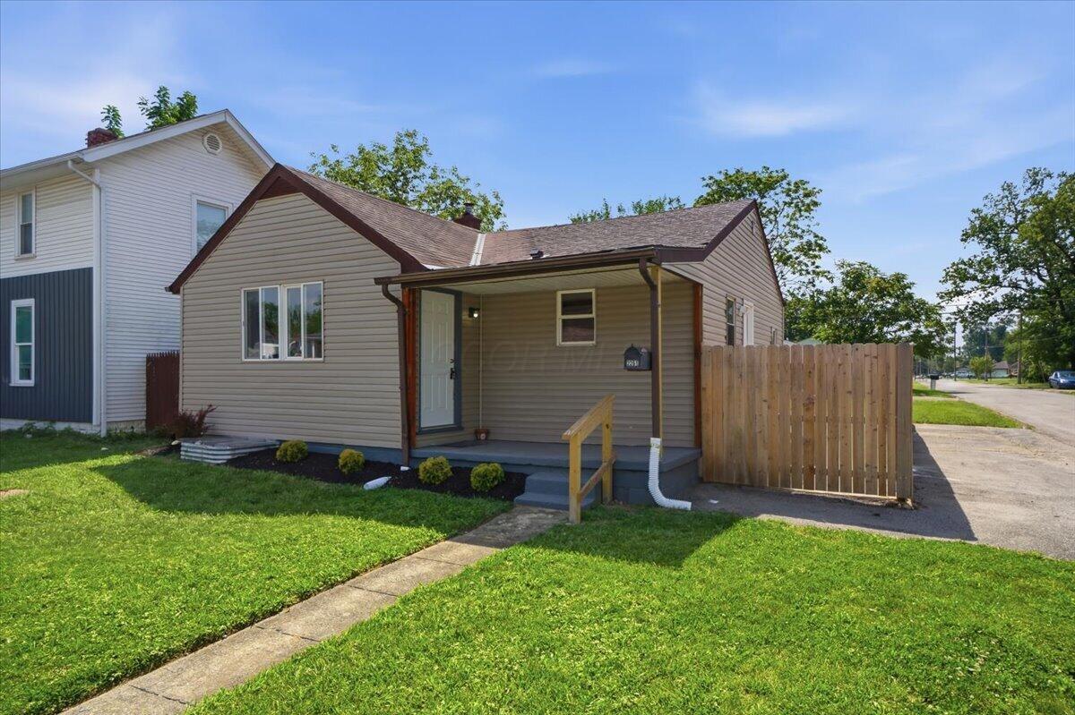 2261 Hamilton Avenue Property Photo 1