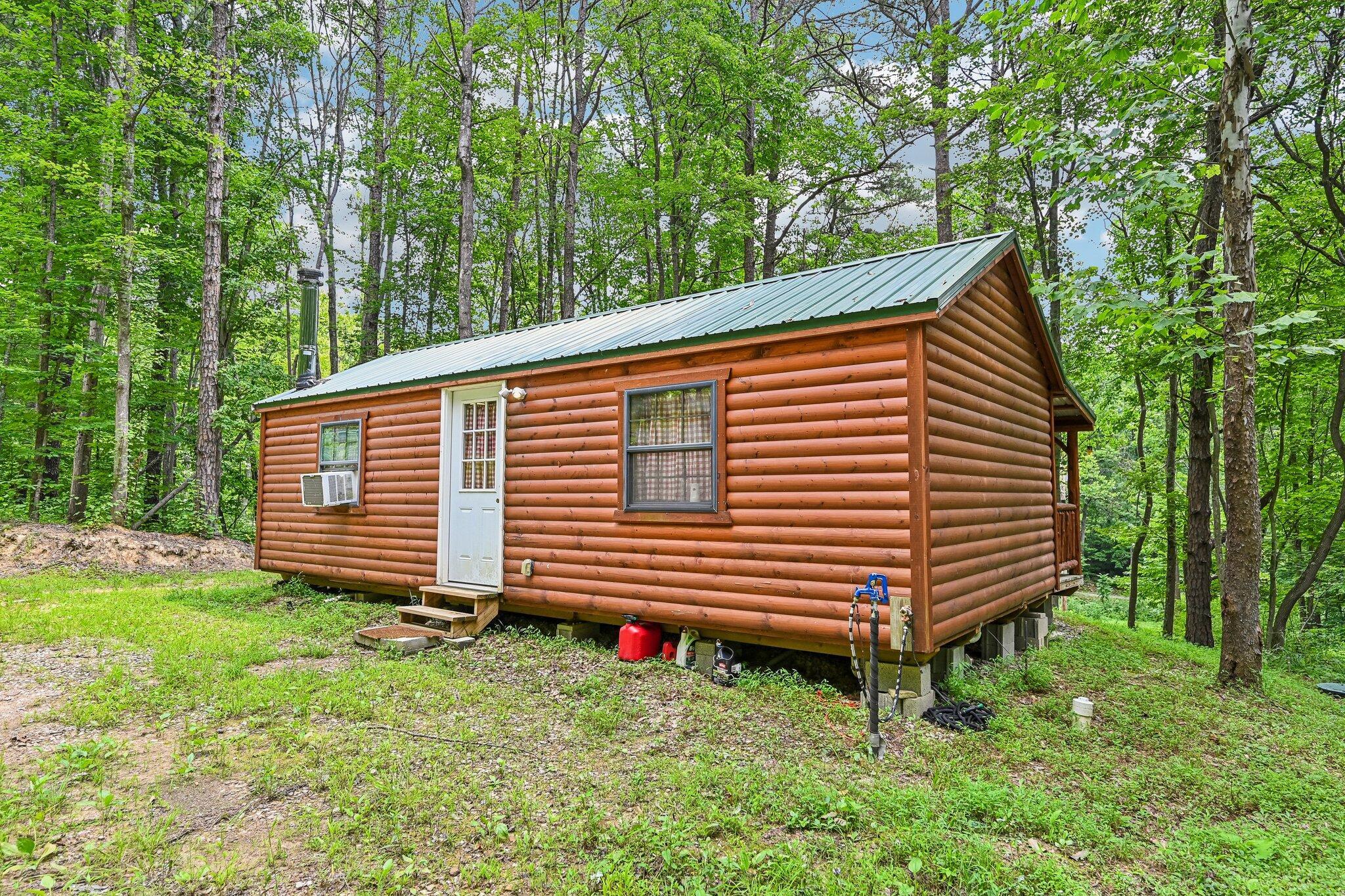 33509 Clipner Road Property Photo 33