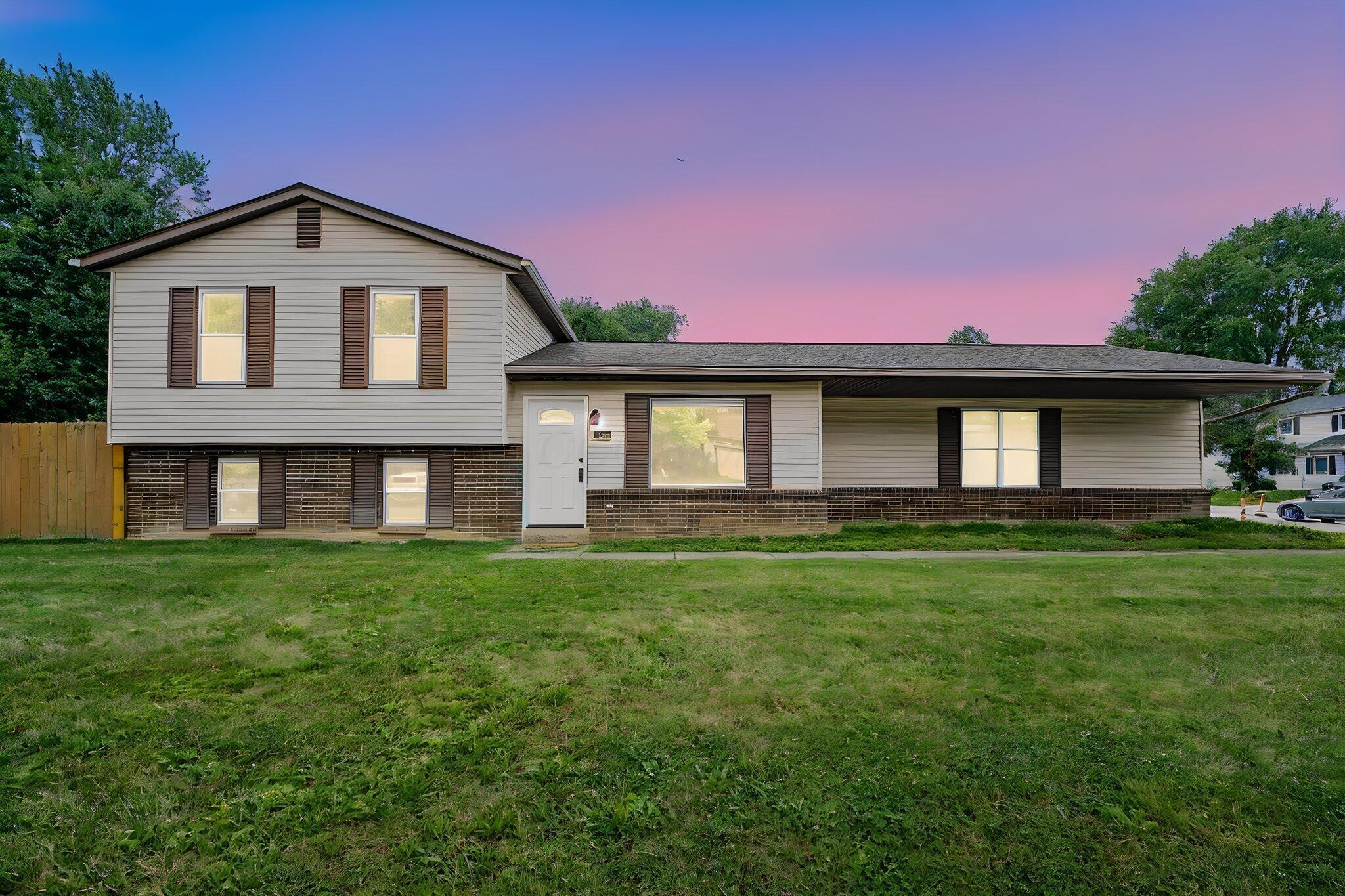 4909 Dunlap Road Property Photo 1