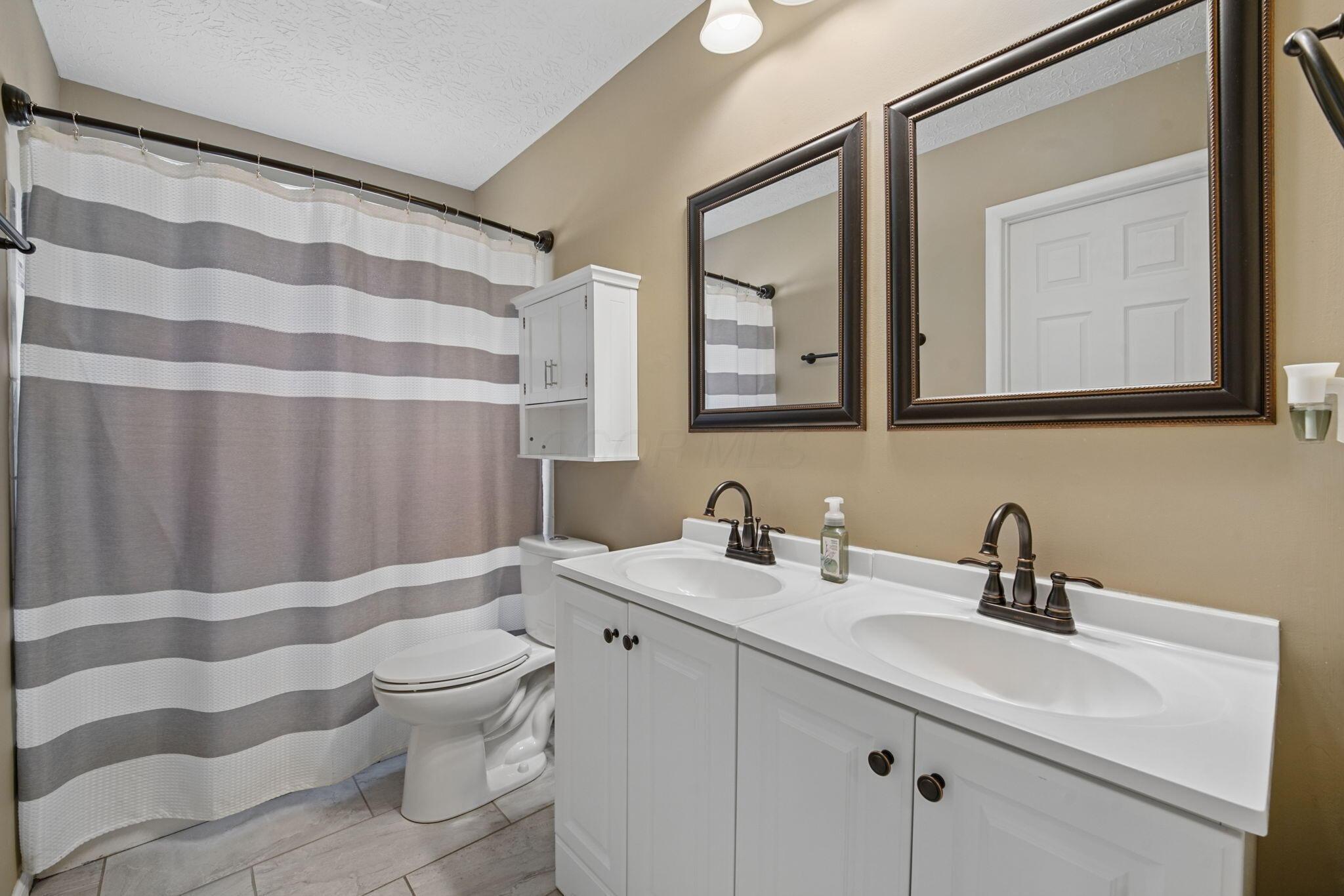 4909 Dunlap Road Property Photo 13