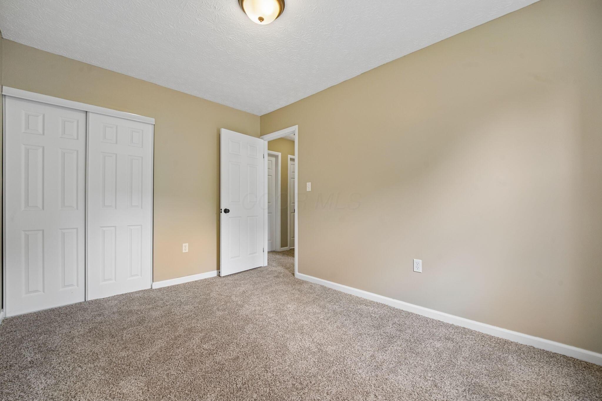 4909 Dunlap Road Property Photo 18