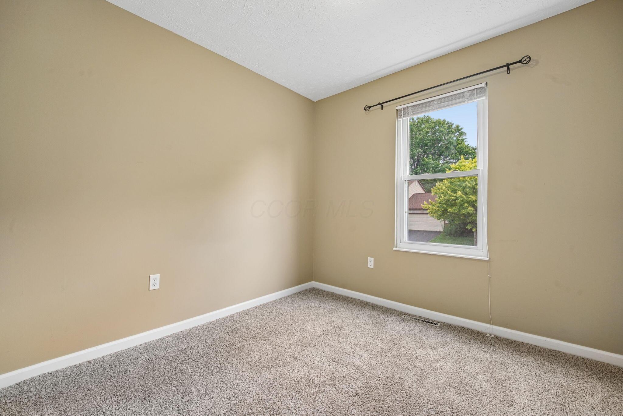 4909 Dunlap Road Property Photo 19