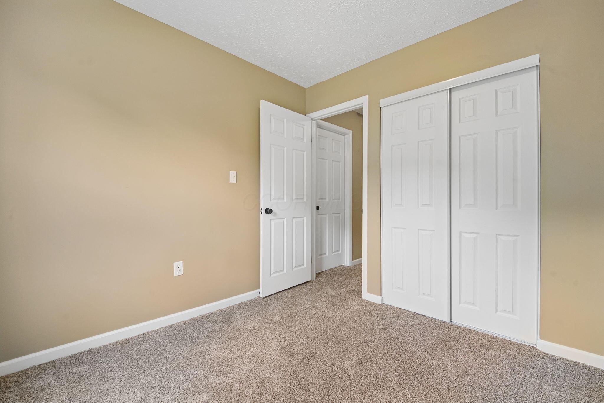 4909 Dunlap Road Property Photo 20