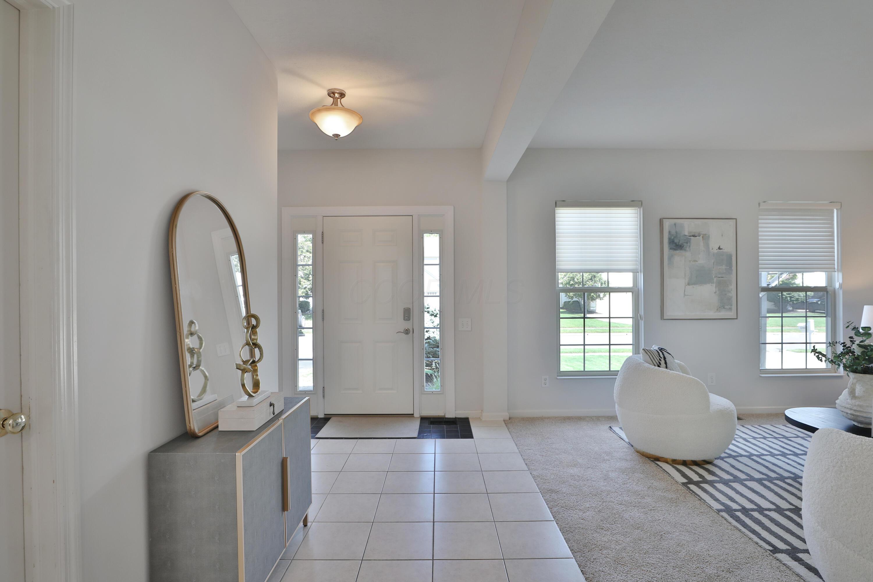 1224 Briarshore Way Property Photo 4