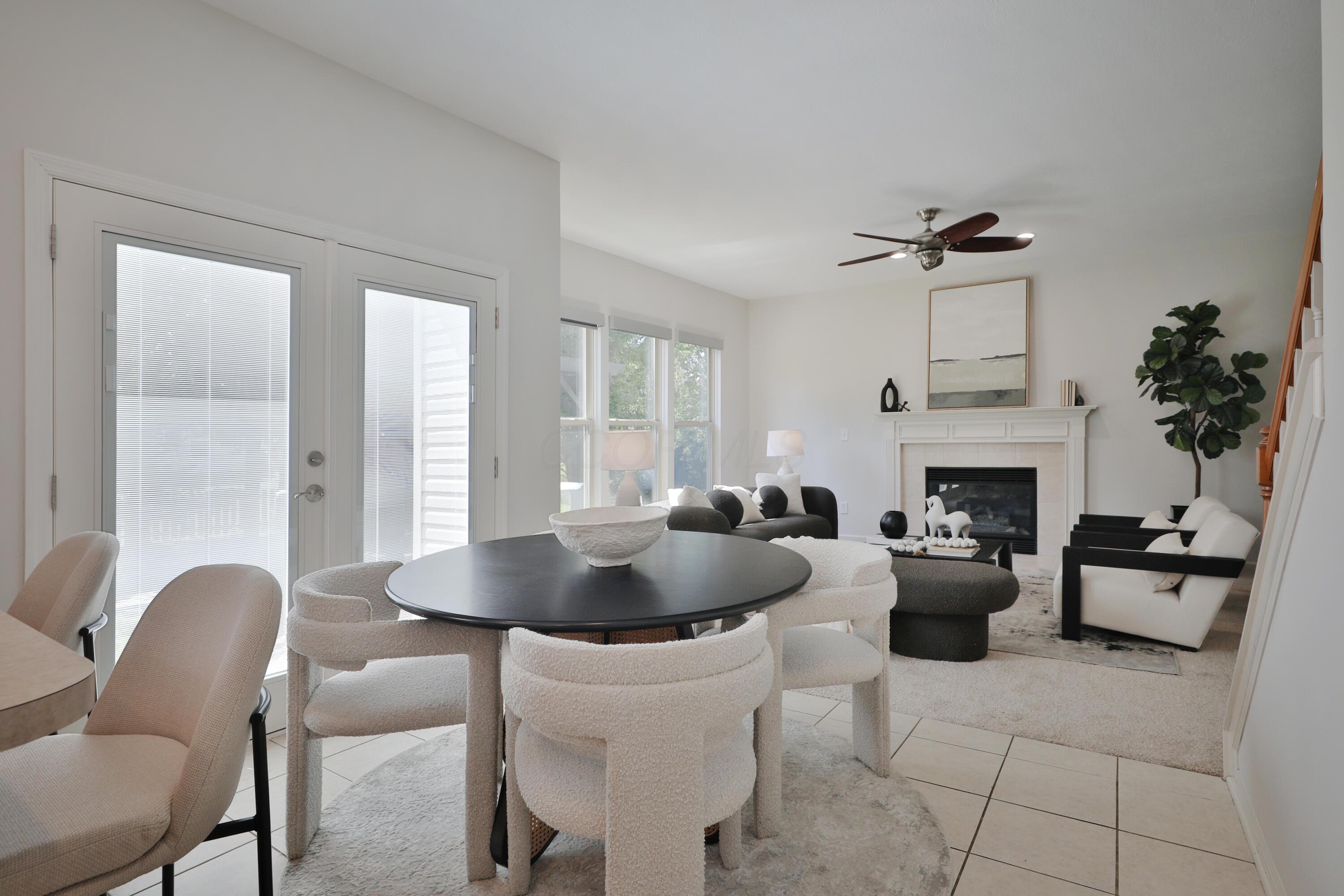 1224 Briarshore Way Property Photo 16