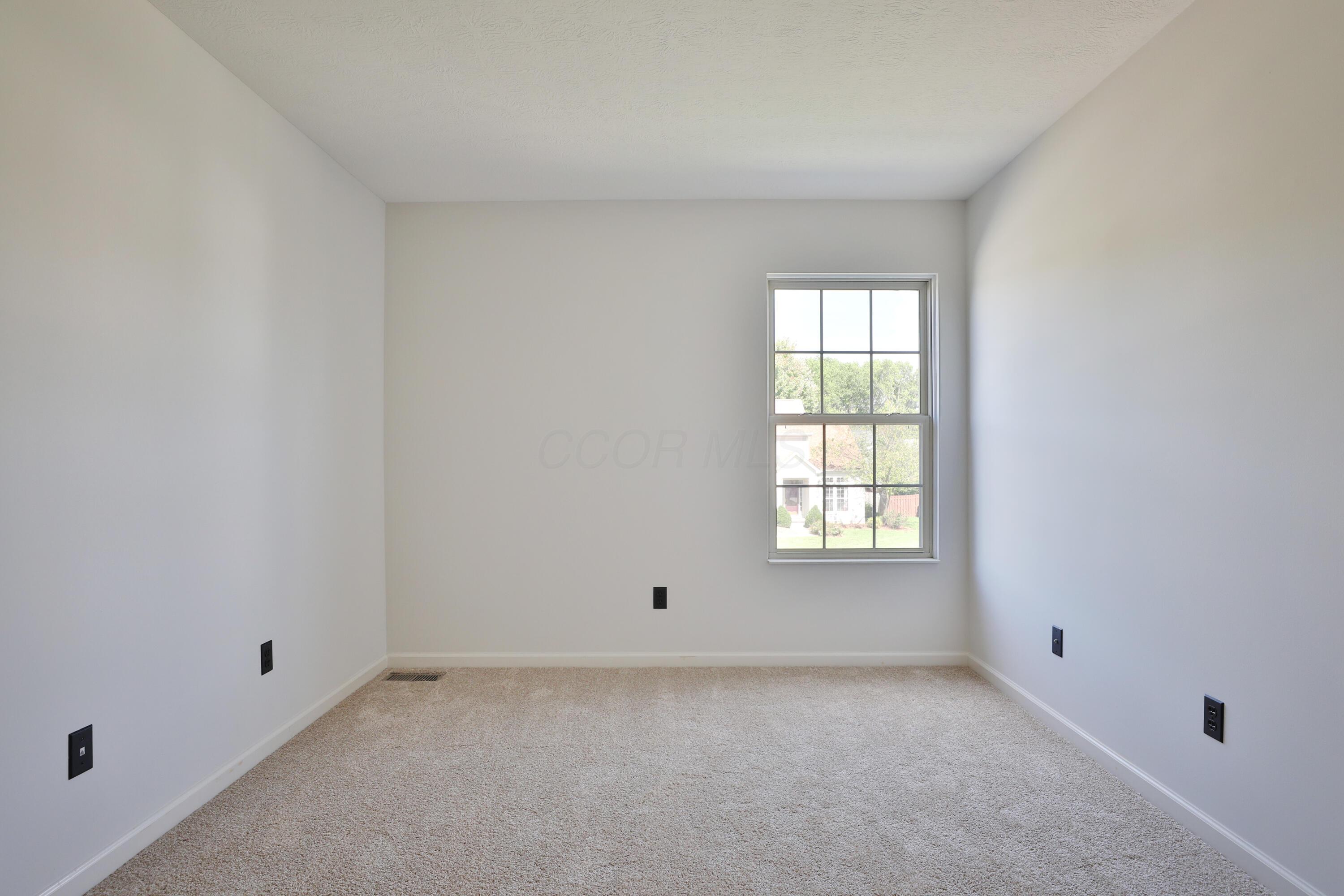 1224 Briarshore Way Property Photo 33