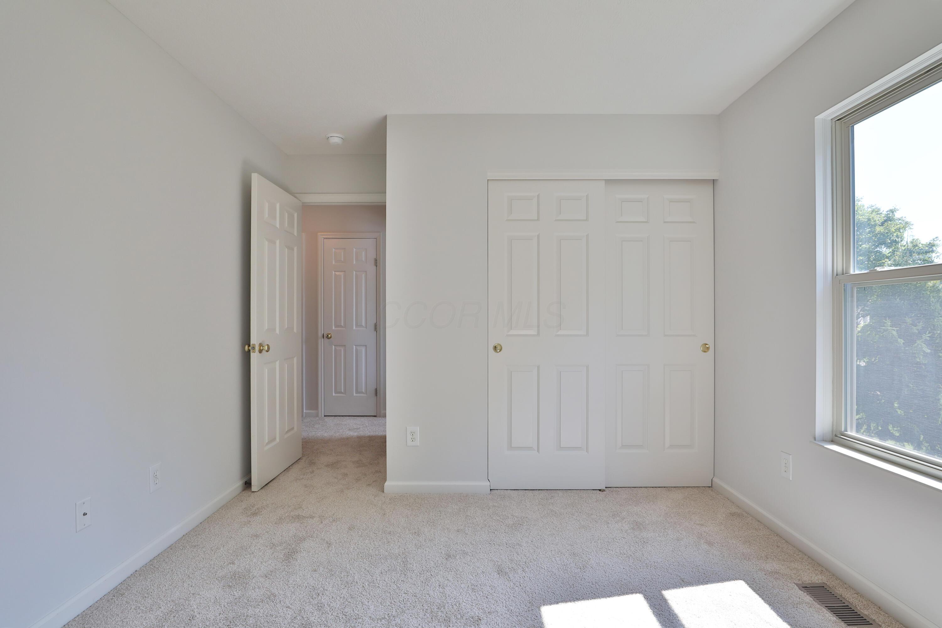 1224 Briarshore Way Property Photo 37