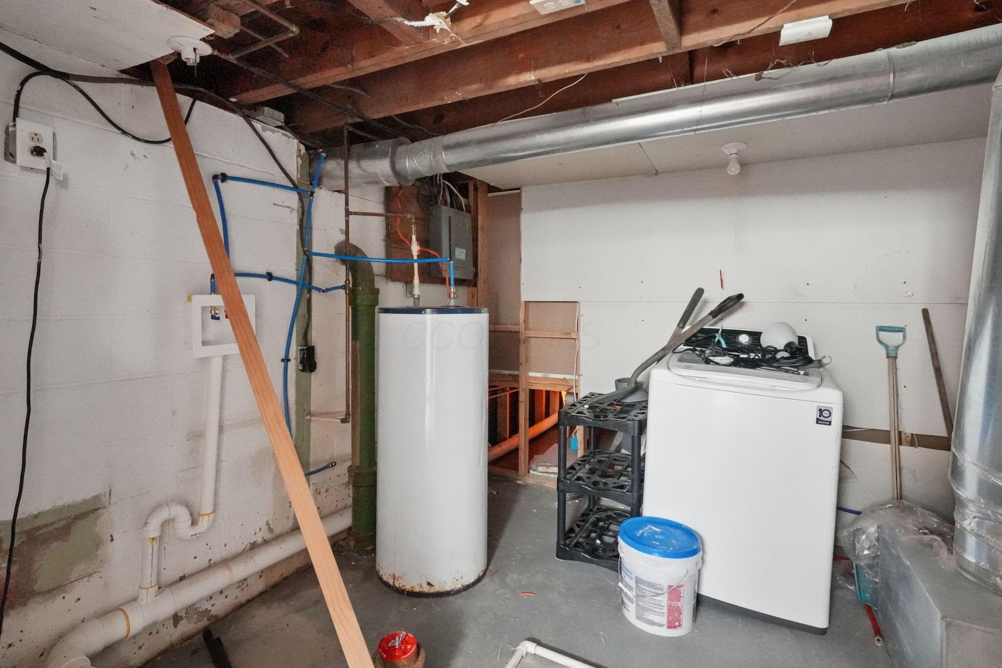 708 S Waverly Street Property Photo 33