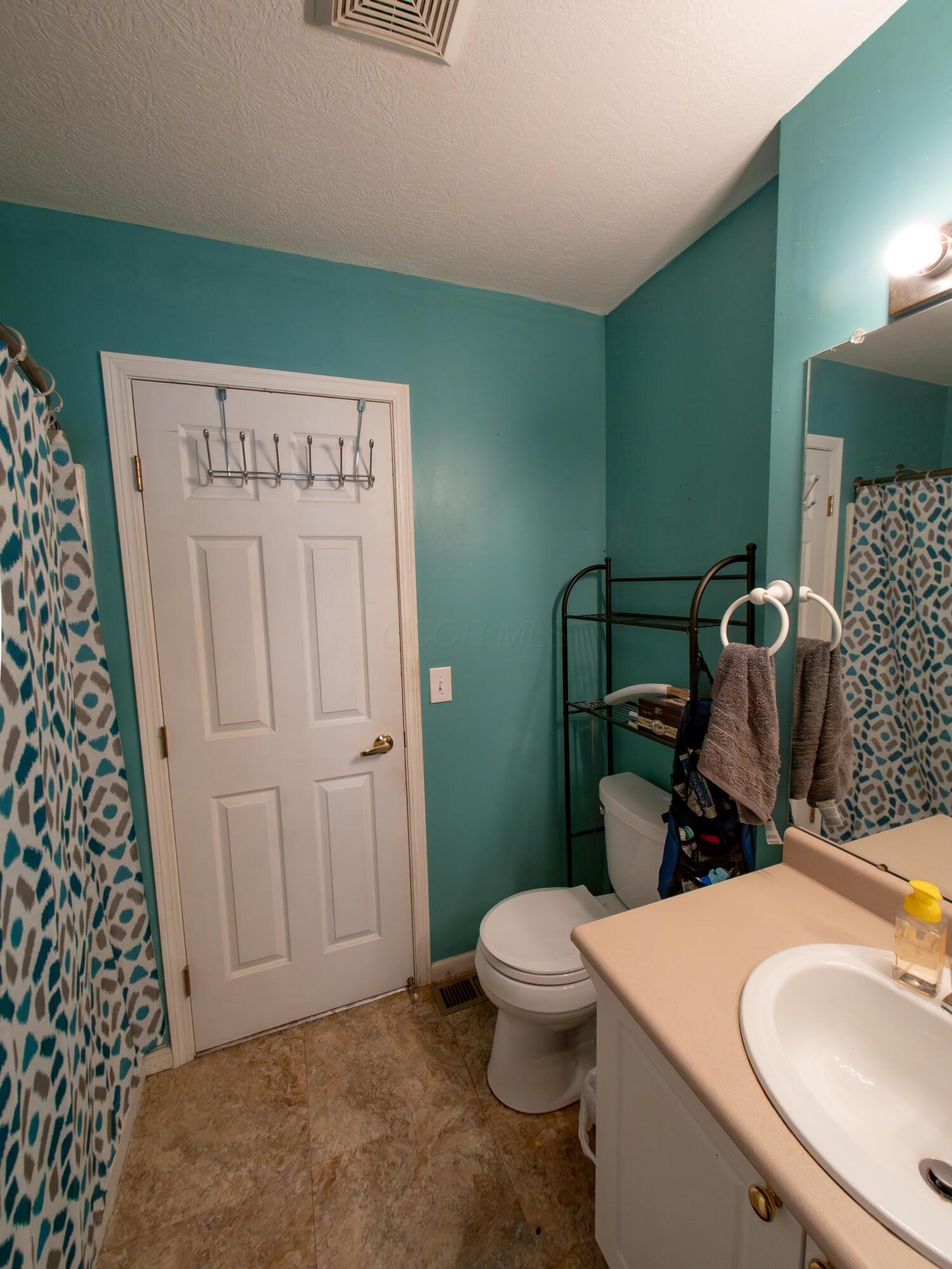 211 Bollingen Property Photo 11
