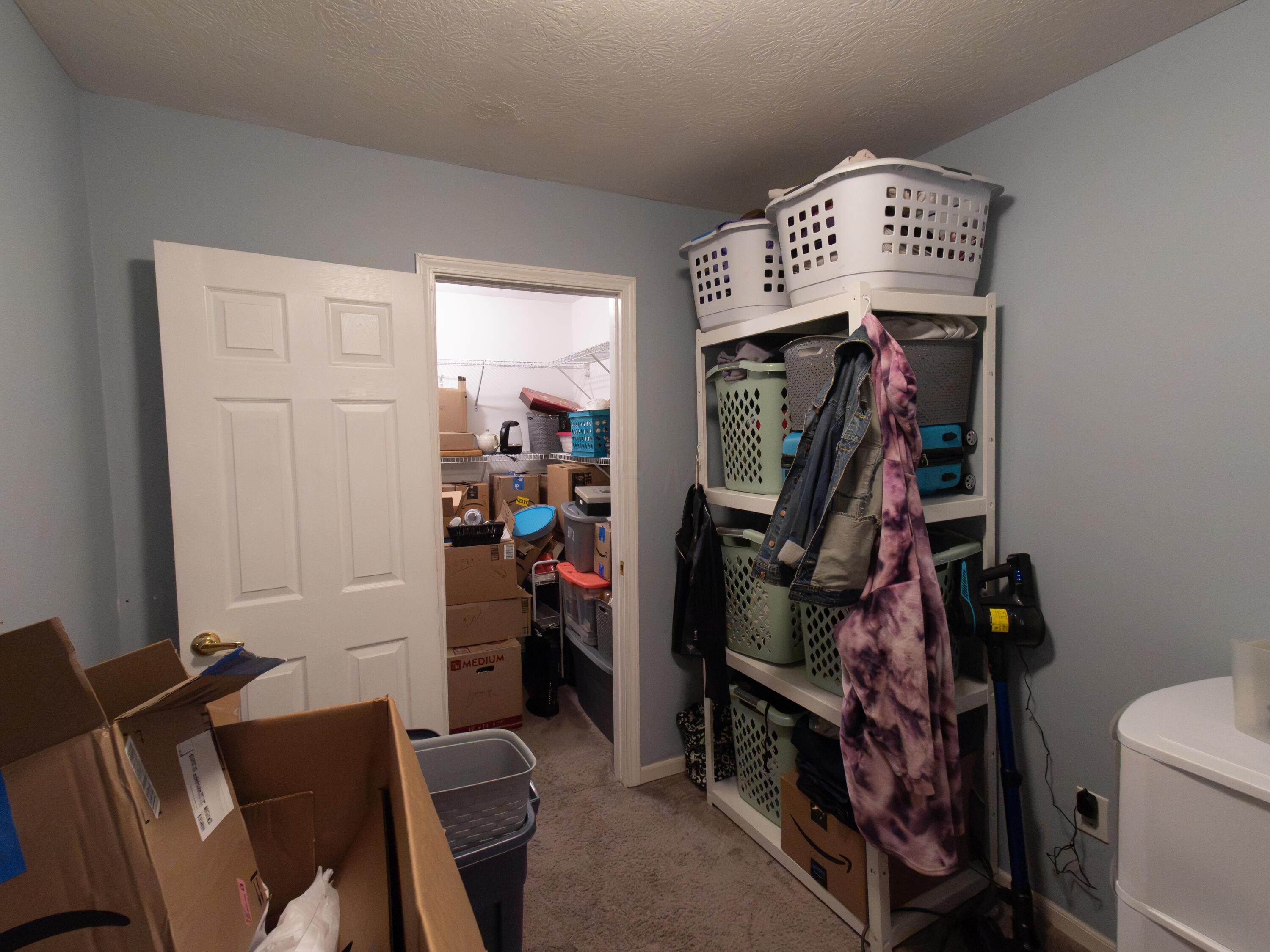 211 Bollingen Property Photo 15