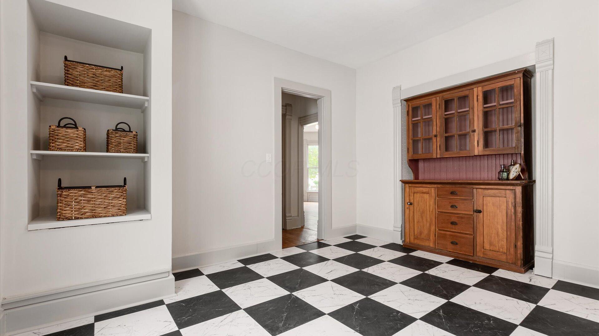 423 Hudson Avenue Property Photo 14