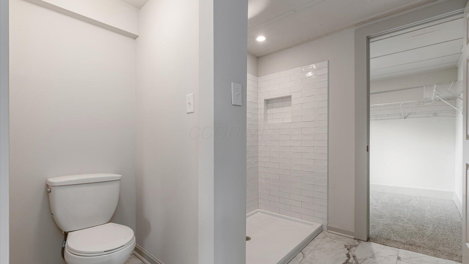 423 Hudson Avenue Property Photo 29