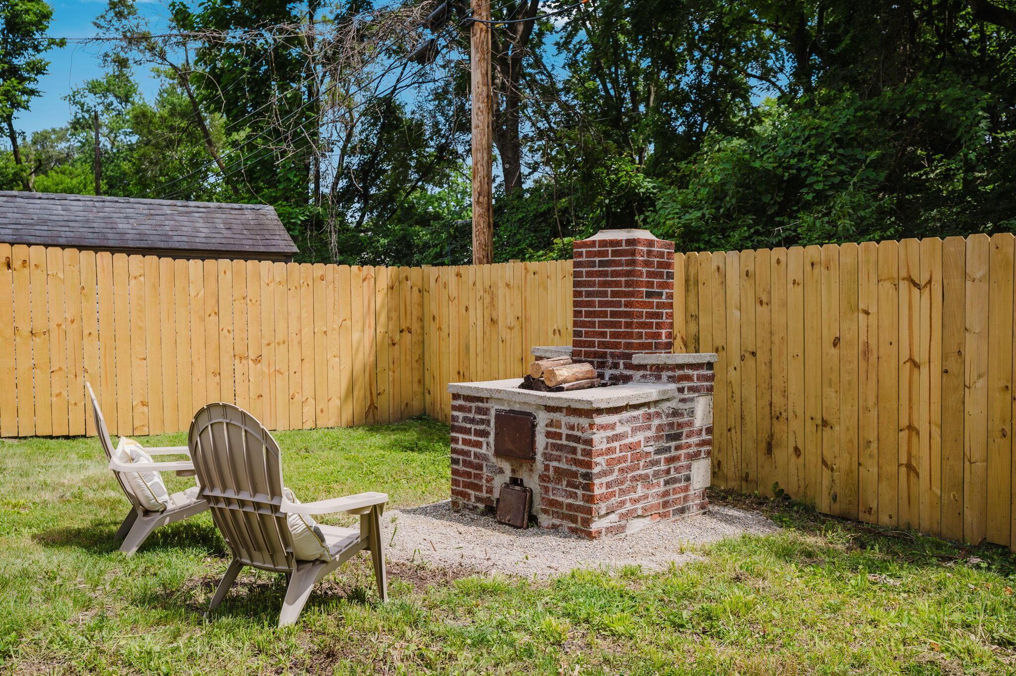 2361 Vendome Drive S Property Photo 25