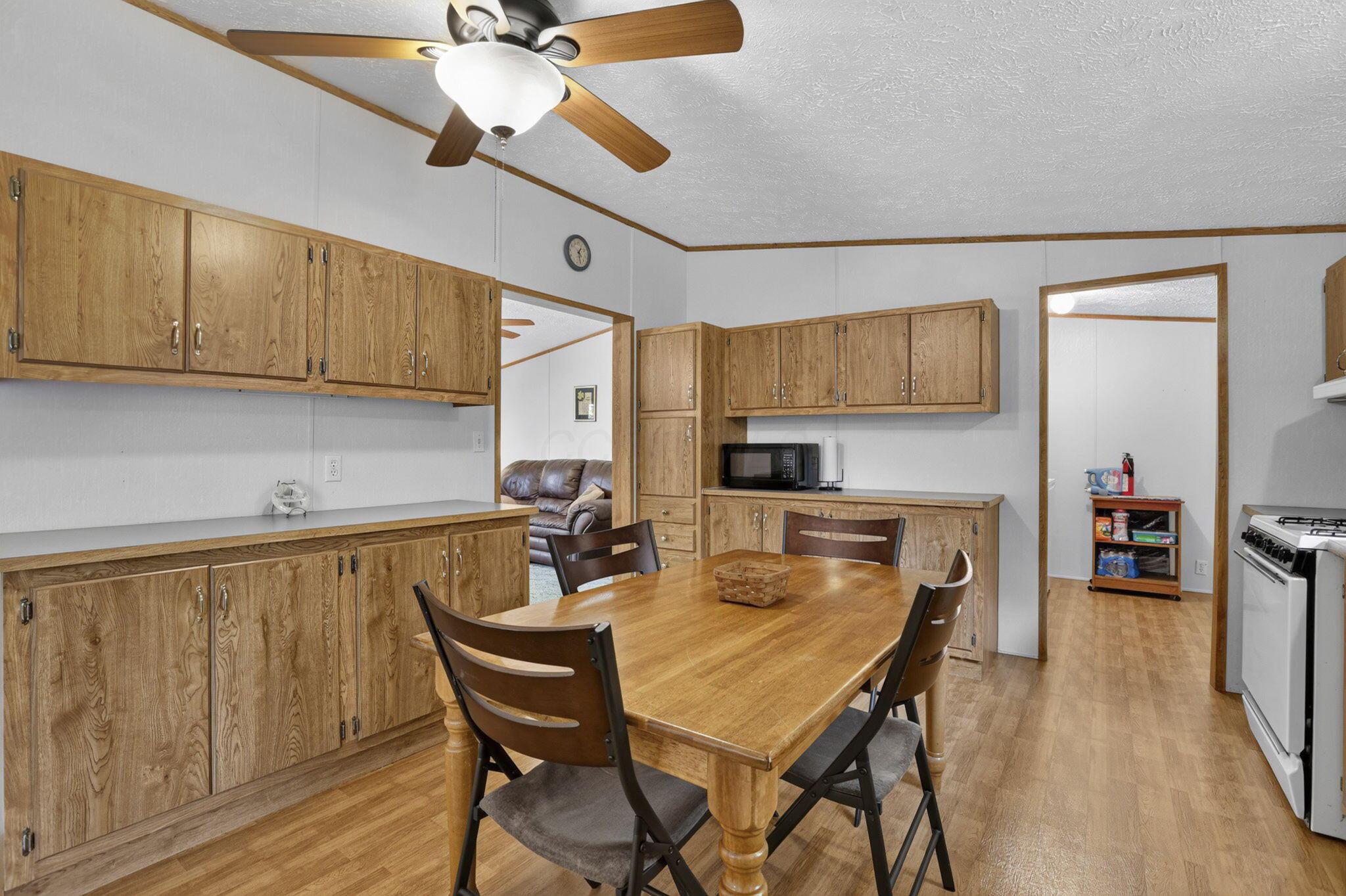 23393 Hideaway Drive Property Photo 13