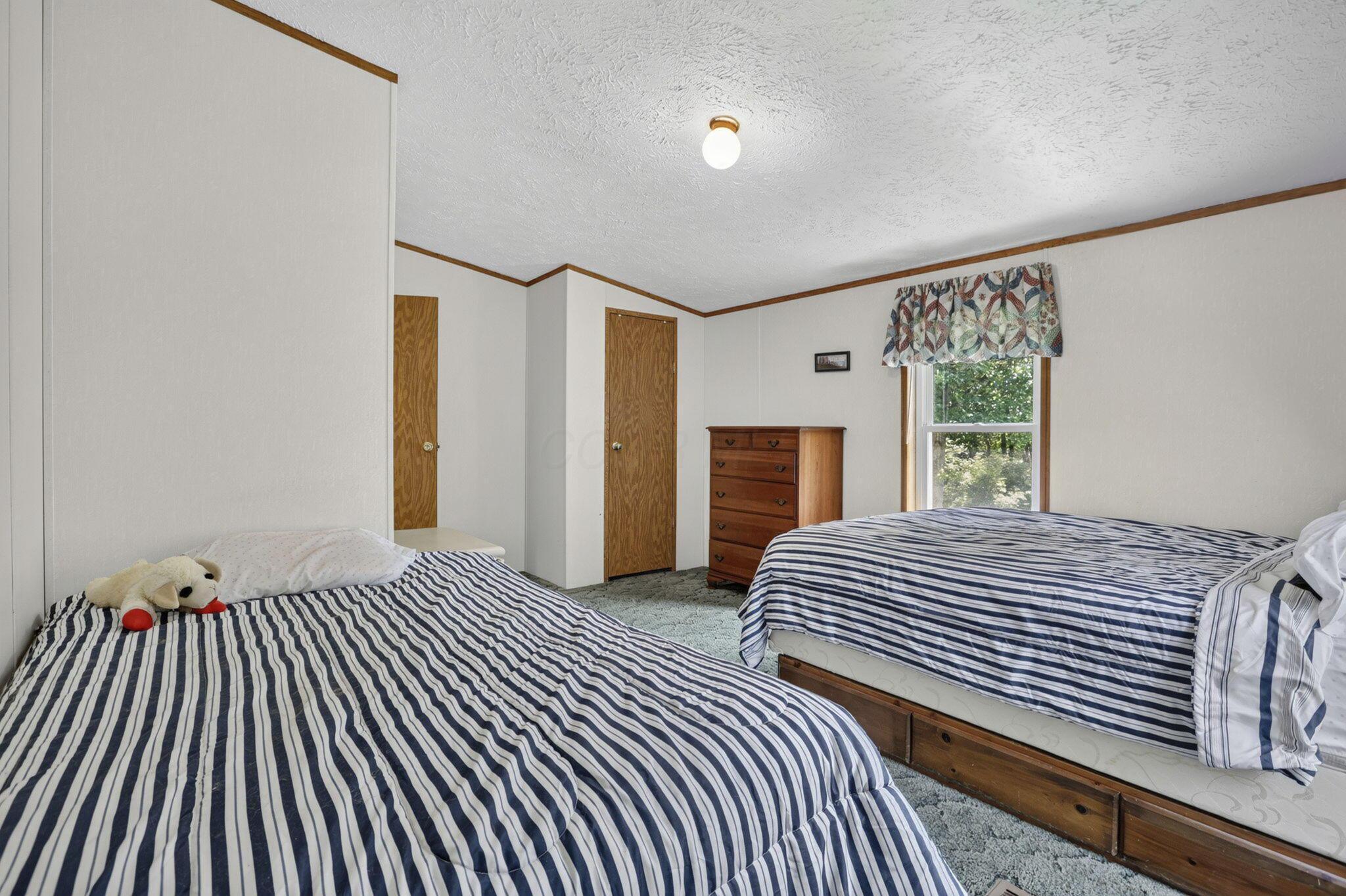 23393 Hideaway Drive Property Photo 19